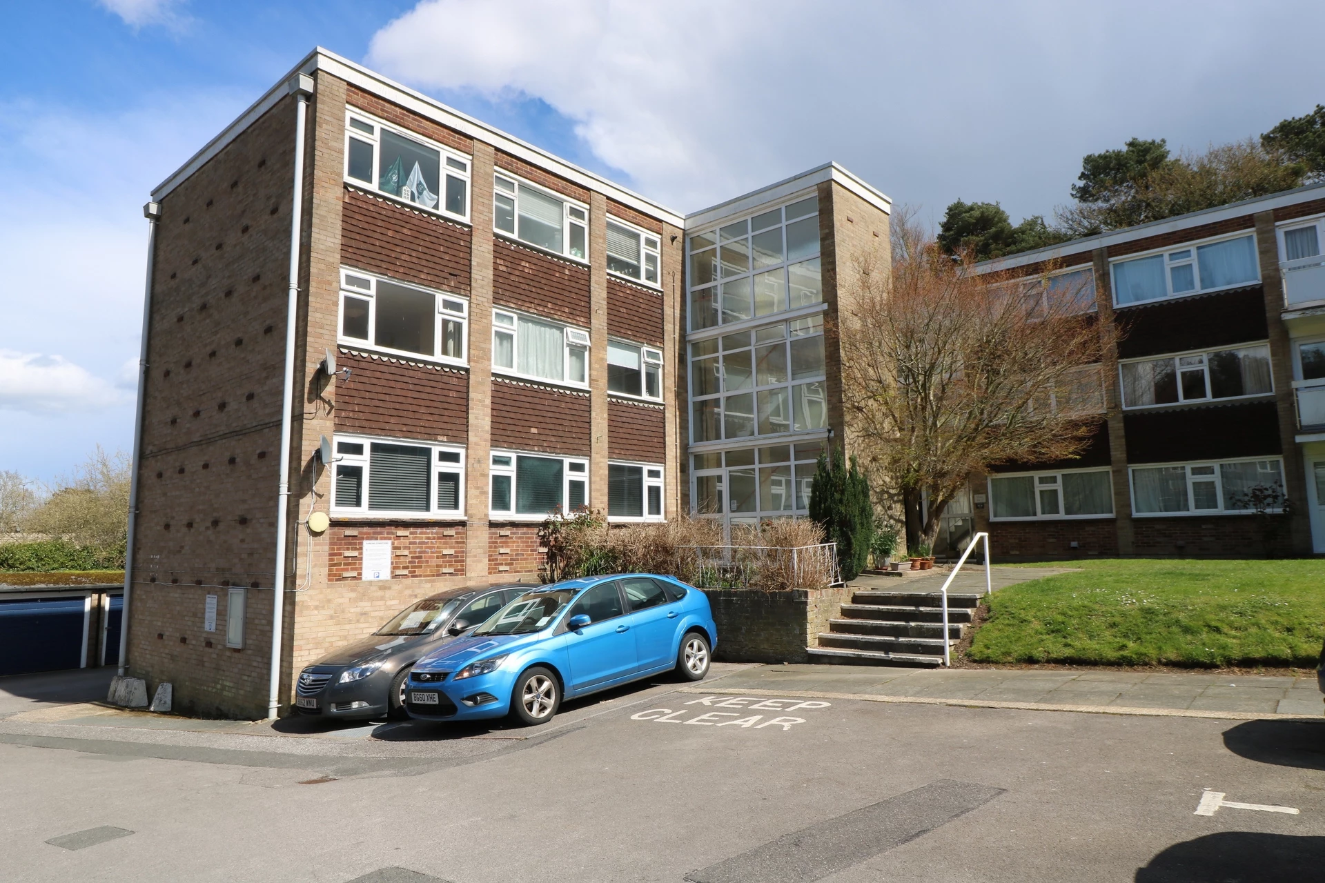 Perrymount Road Haywards Heath