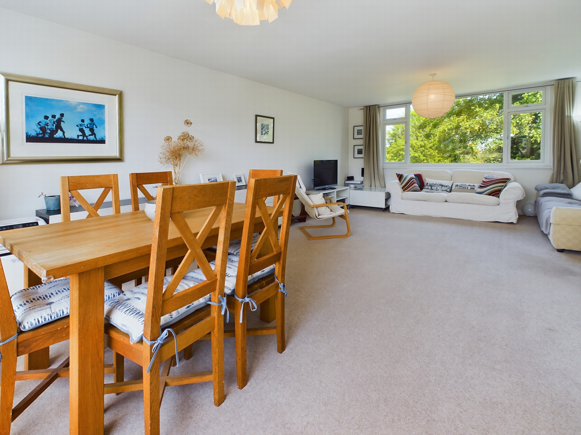 Property For Sale Turners Mill Road, Haywards Heath, RH16 3 Bedroom