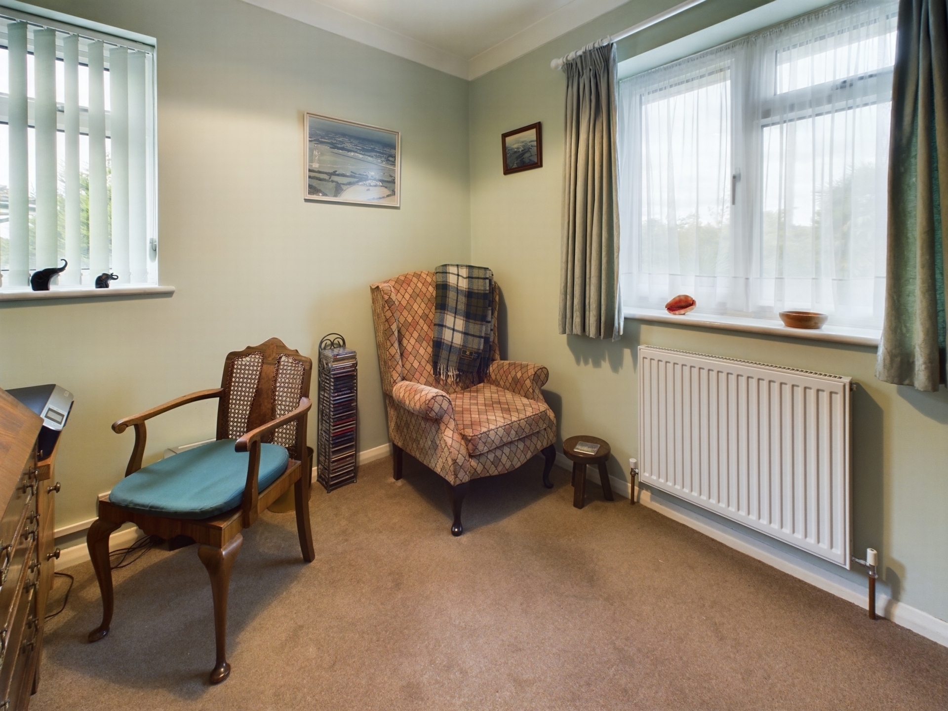 Property For Sale Turners Mill Road, Haywards Heath, RH16 3 Bedroom