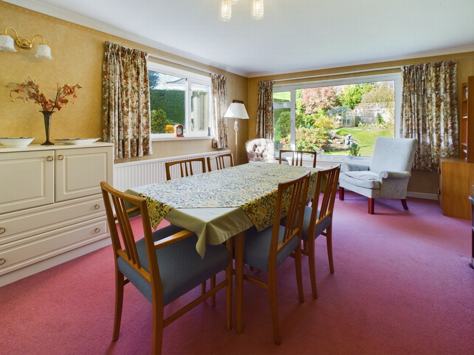 Property For Sale High Point, Haywards Heath, RH16 4 Bedroom House