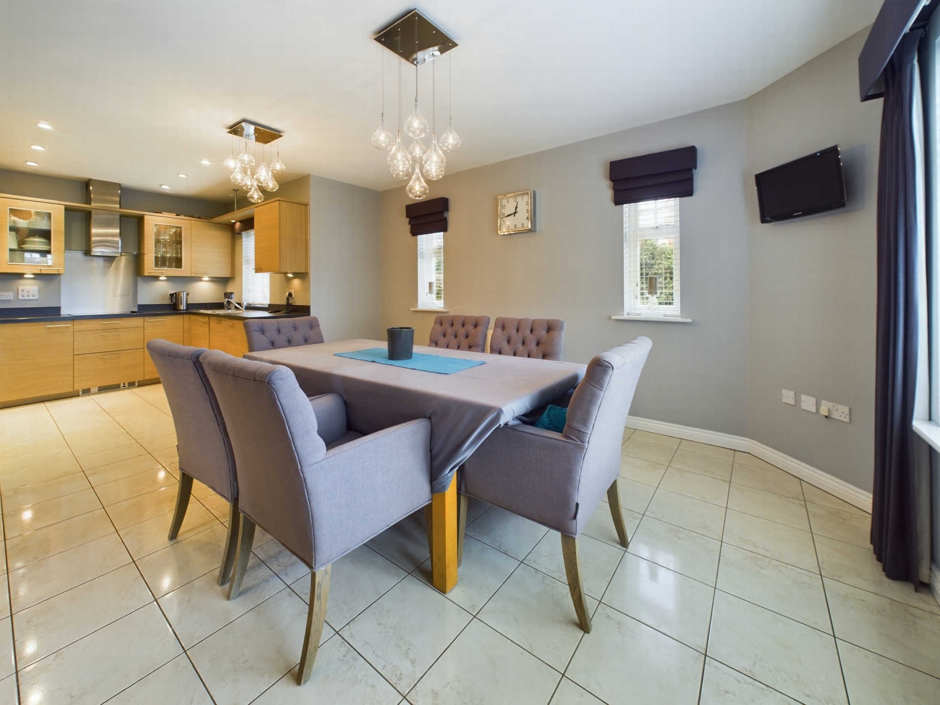 Property For Sale St Pauls on the Green, Haywards Heath, RH16 4 Bedroom House Detached through