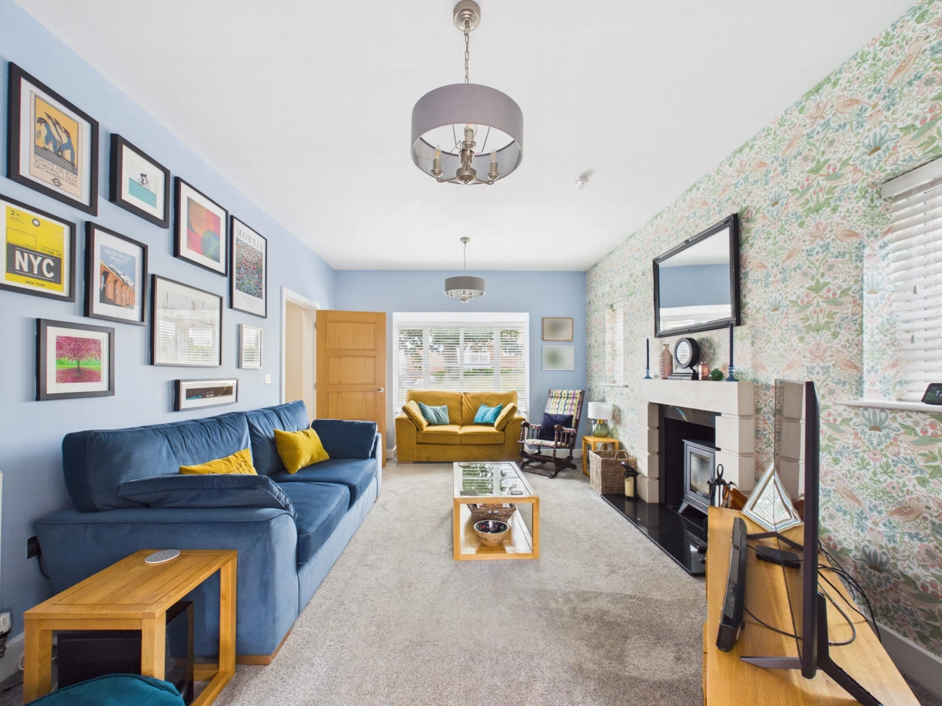 sitting room 4