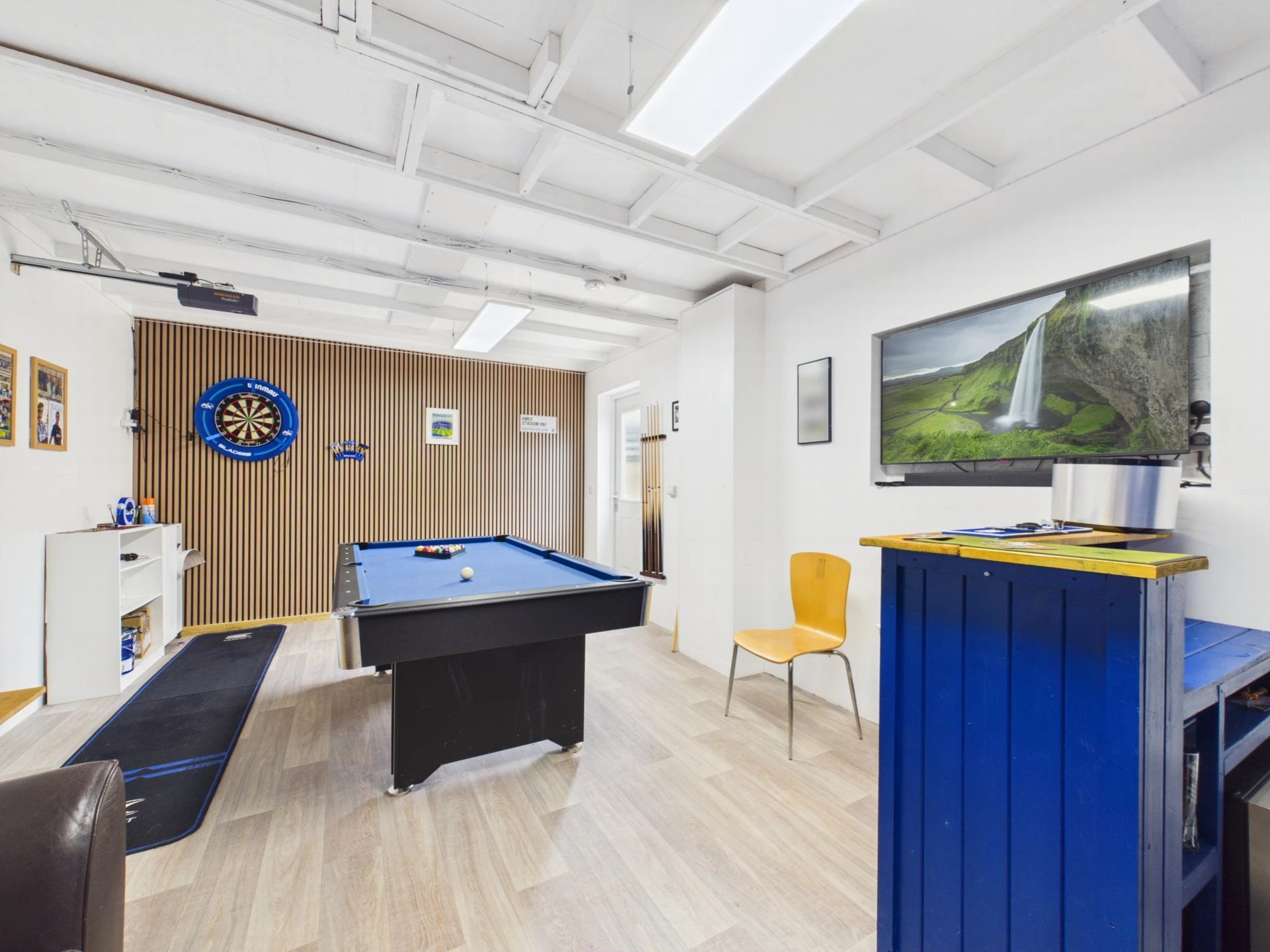 games room/ Bar