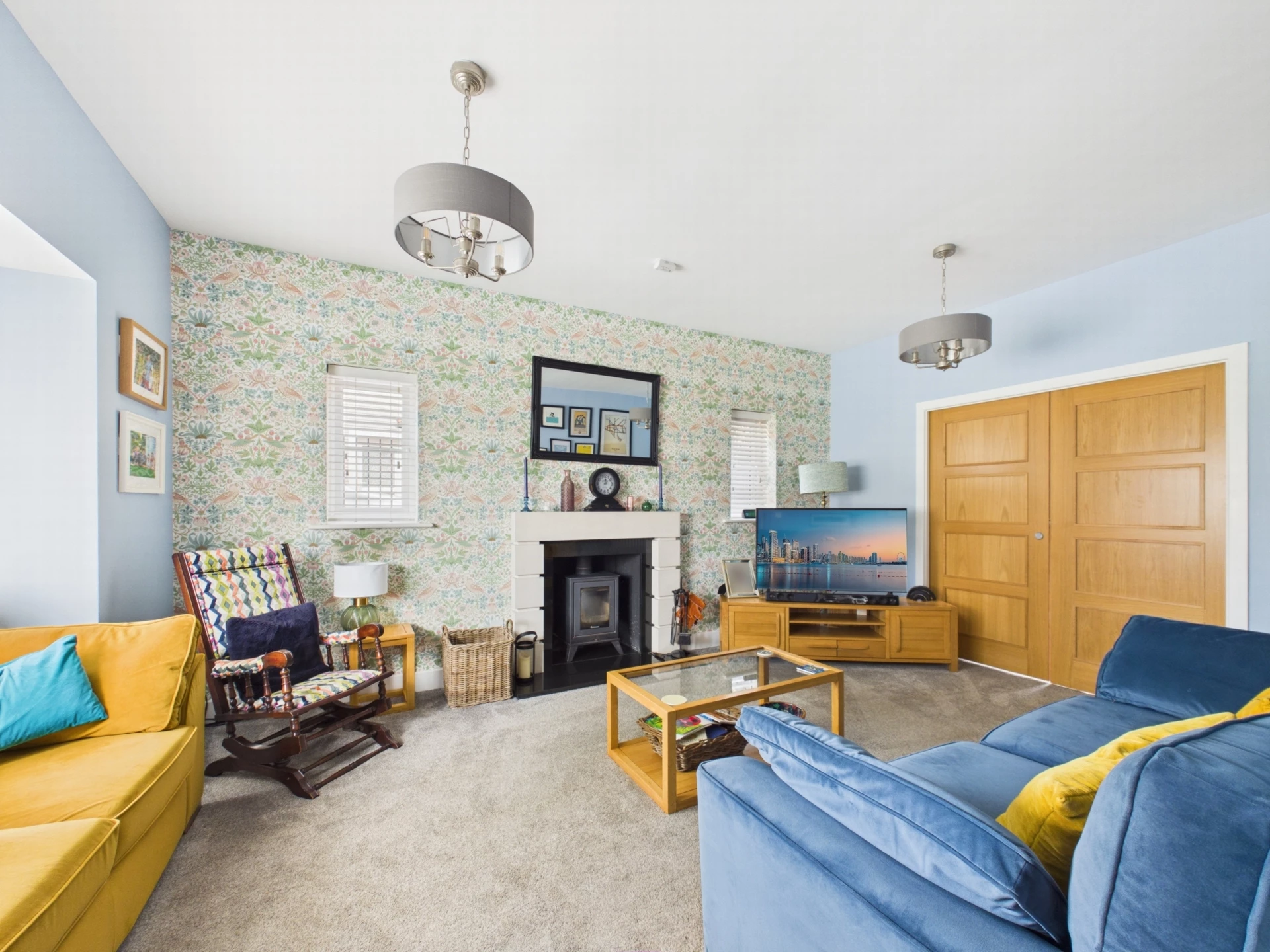 sitting room 3