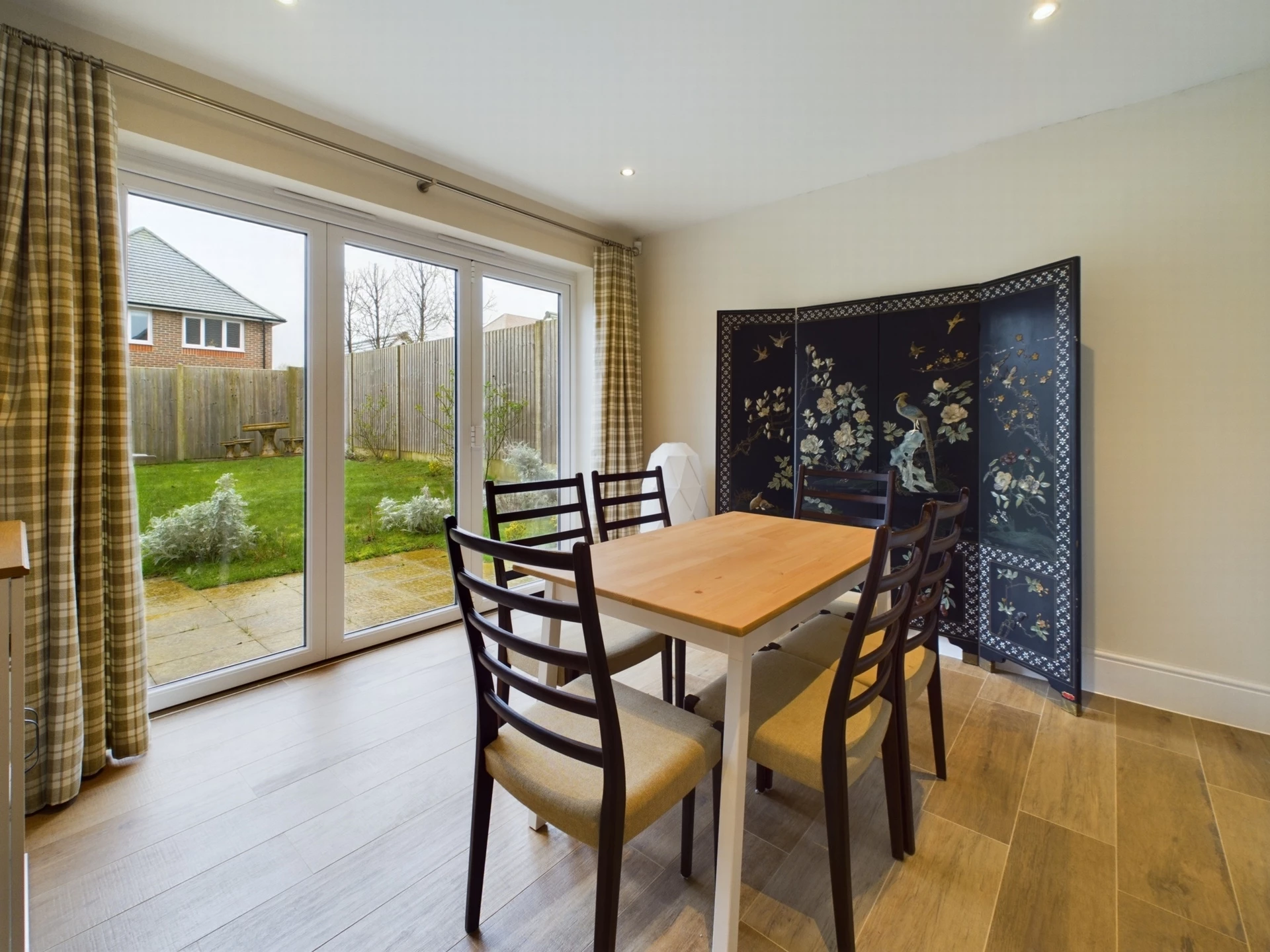 Breakfast Room