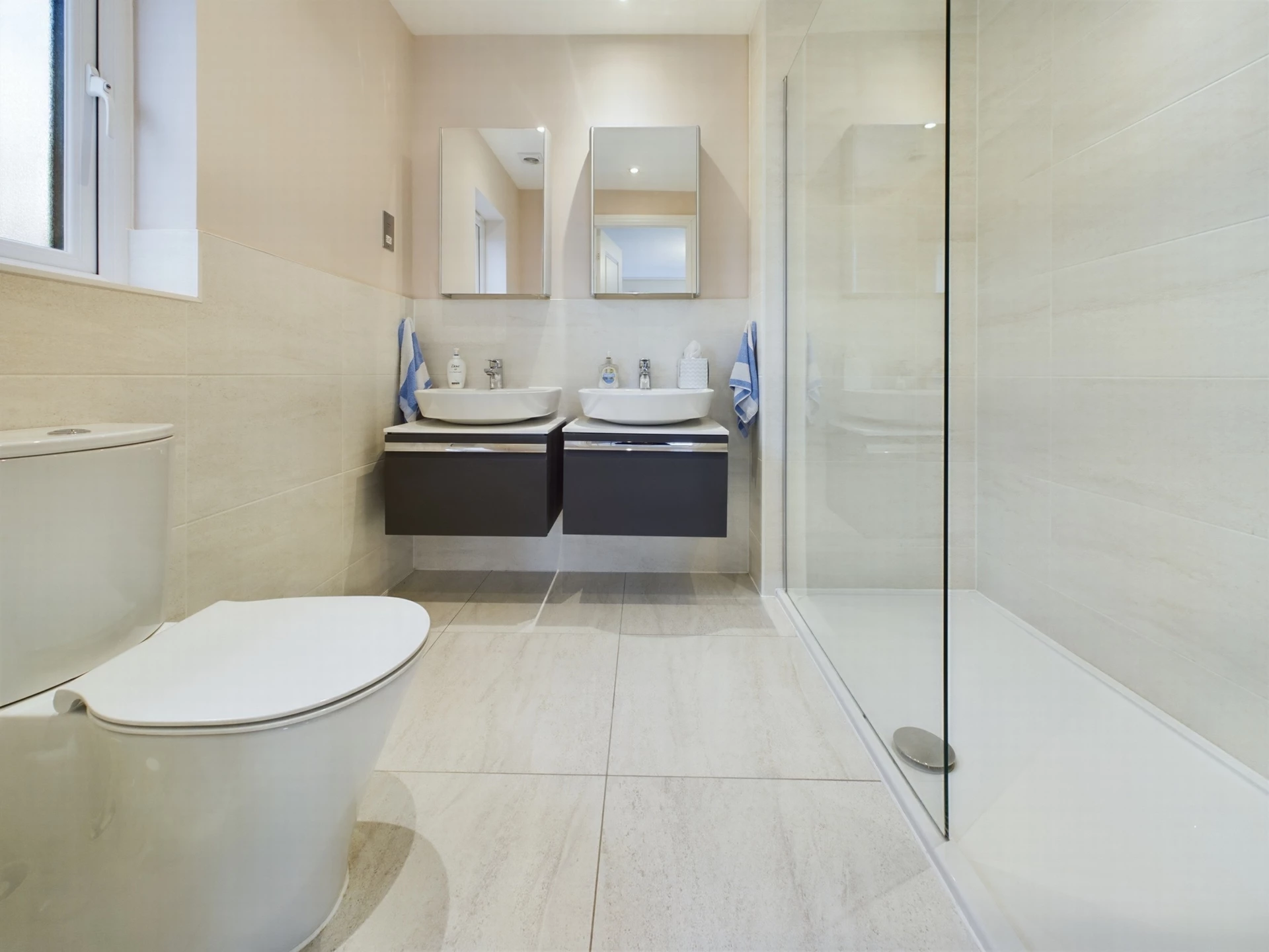 Shower Room 1