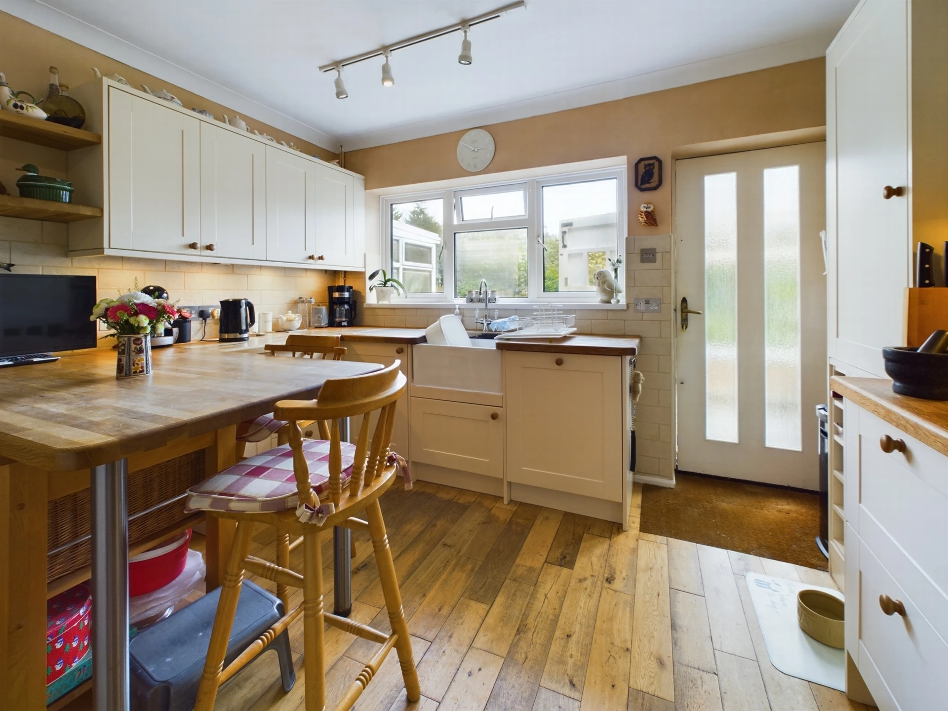 Kitchen/Breakfast Rm