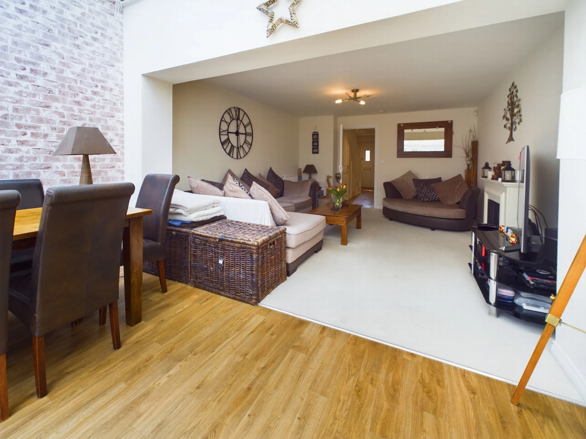 Living/Dining Room