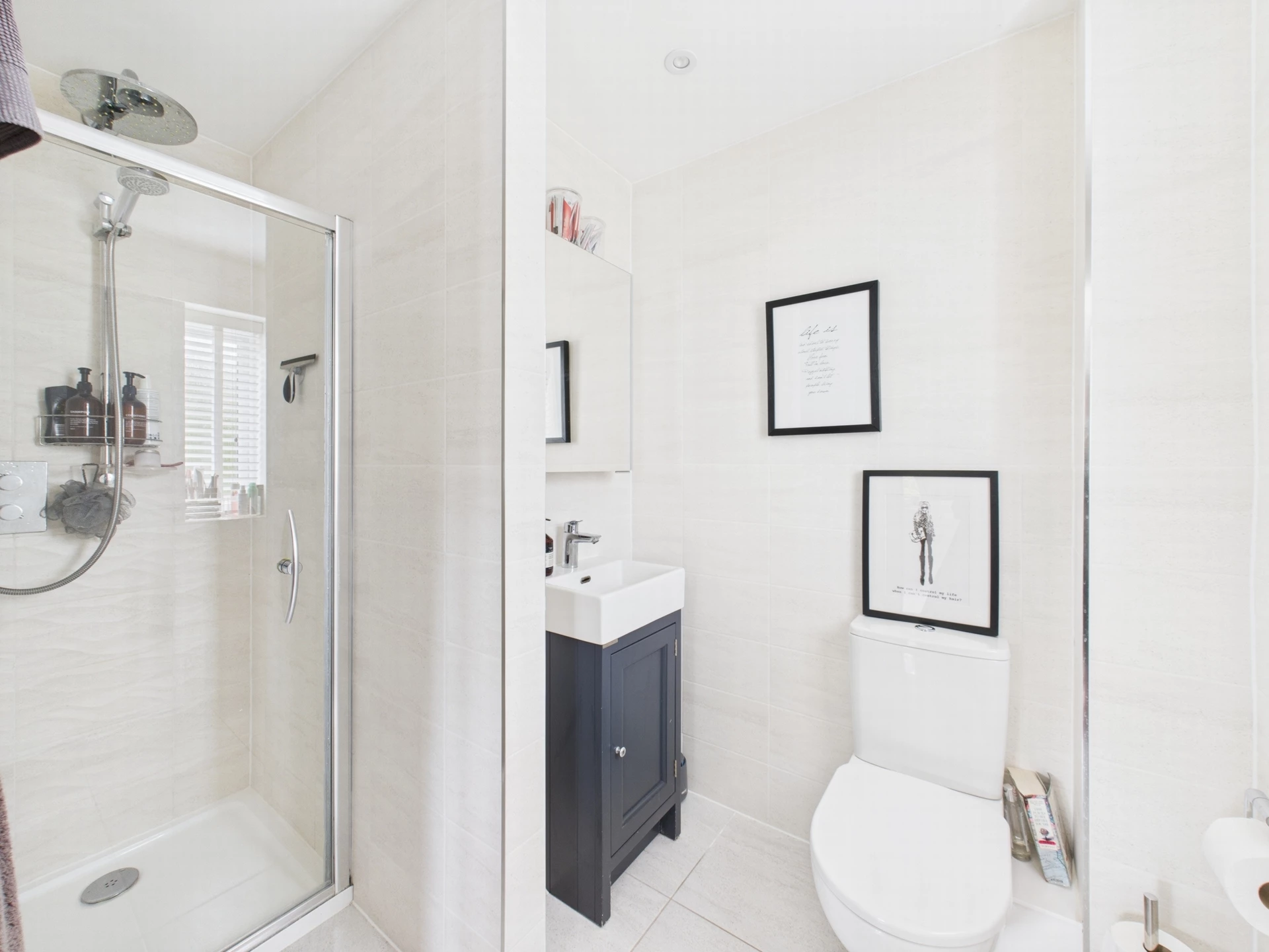 En Suite Shower Room