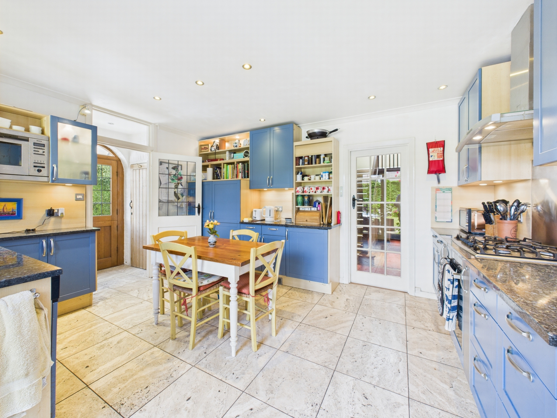 Kitchen 2