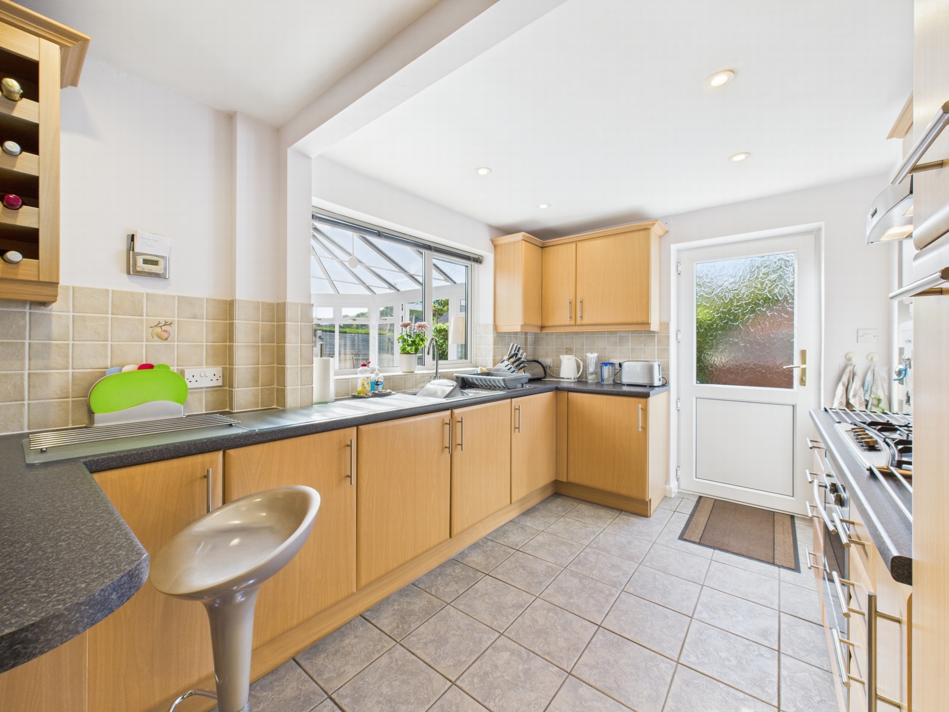 Kitchen 4