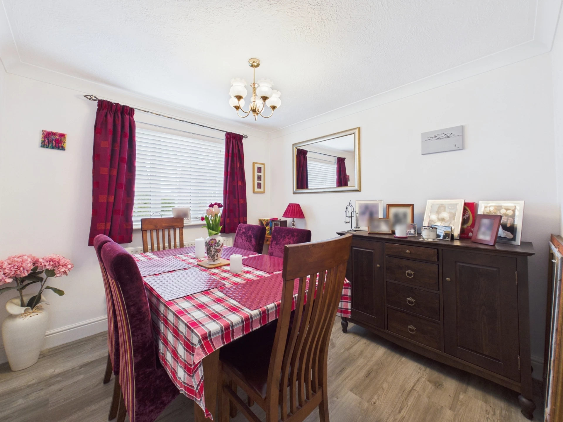 dining/family room dining/family room