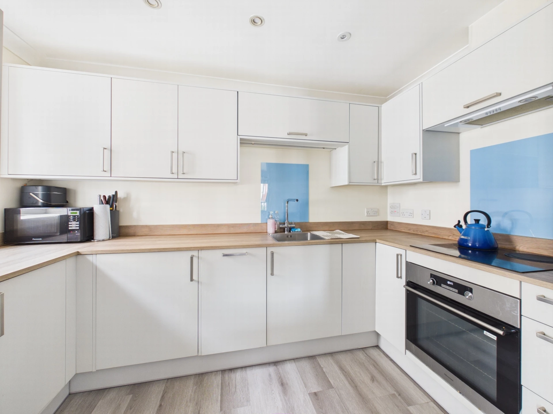 kitchen 1