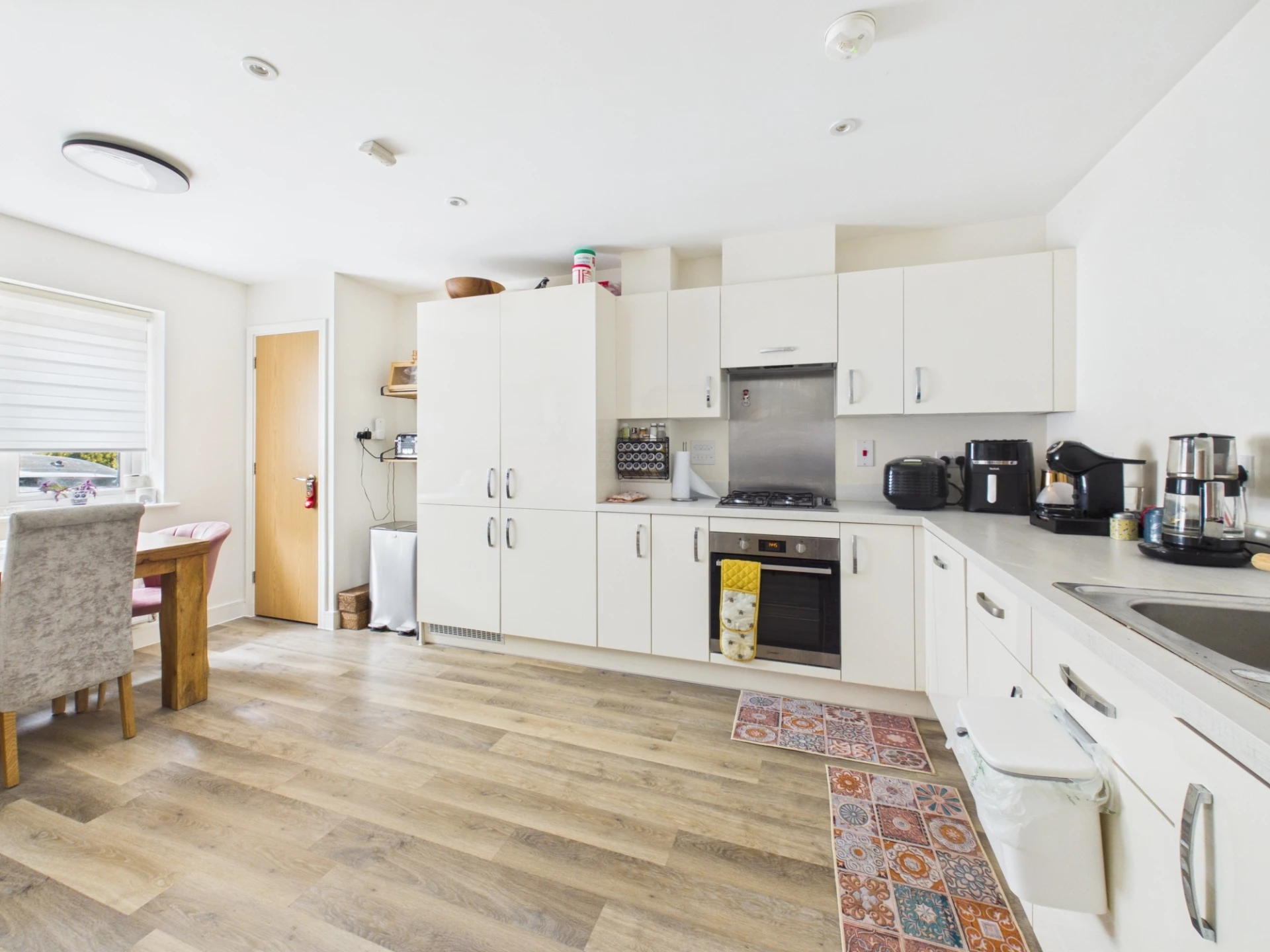 Kitchen 1