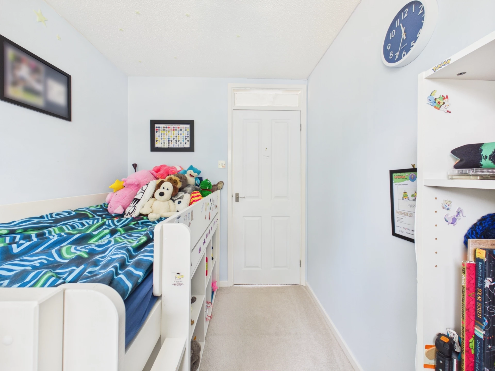 Bed 2 alt