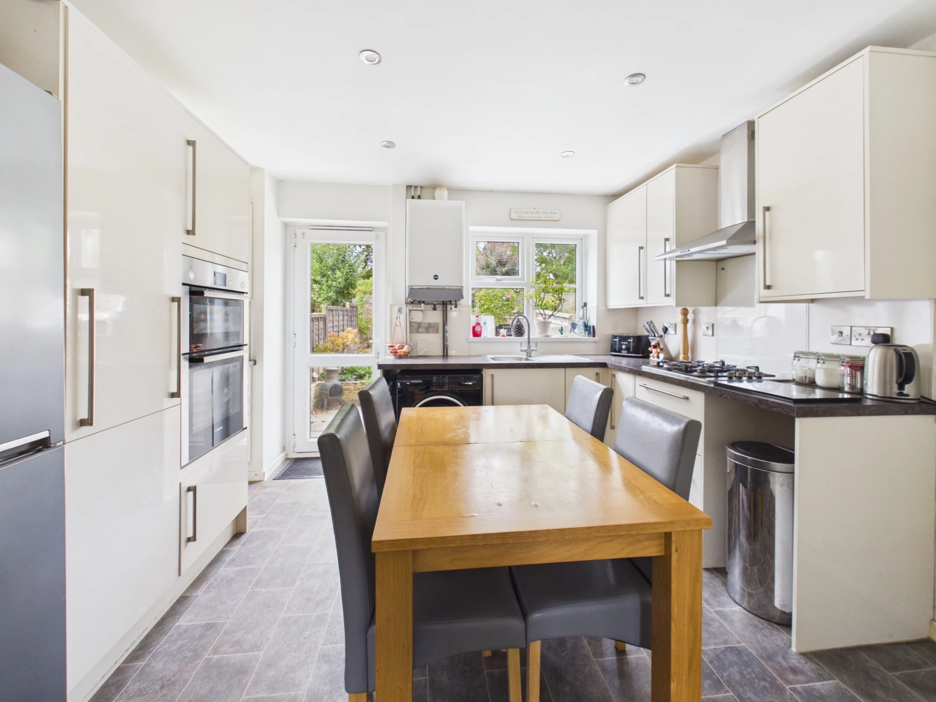 Kitchen 1