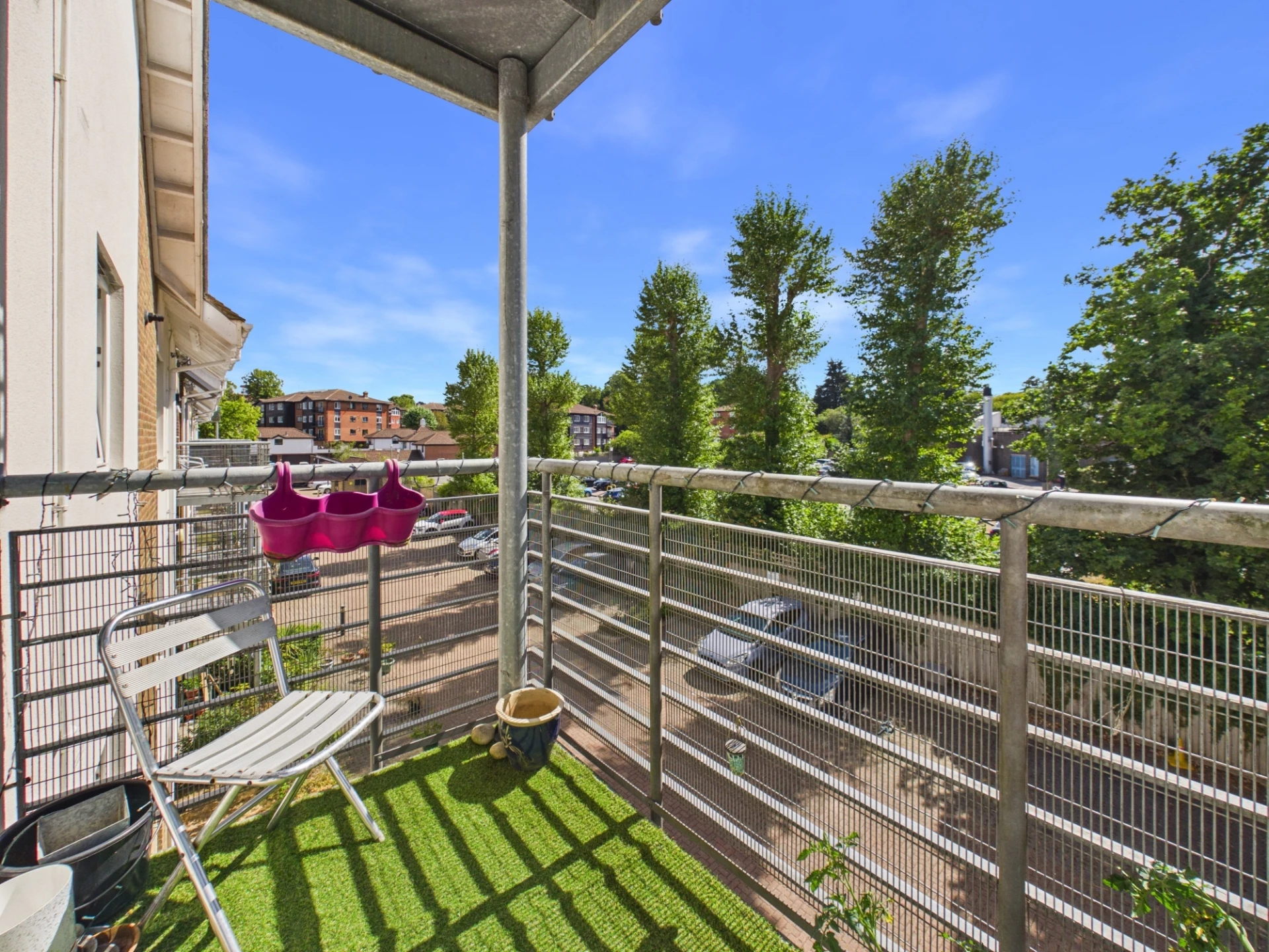 balcony