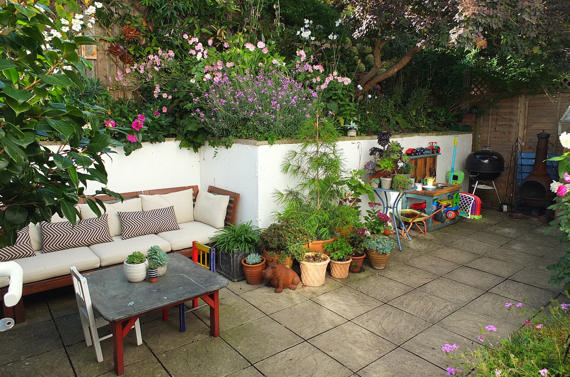 Property For Sale Western Road, Haywards Heath, RH16 3 Bedroom House