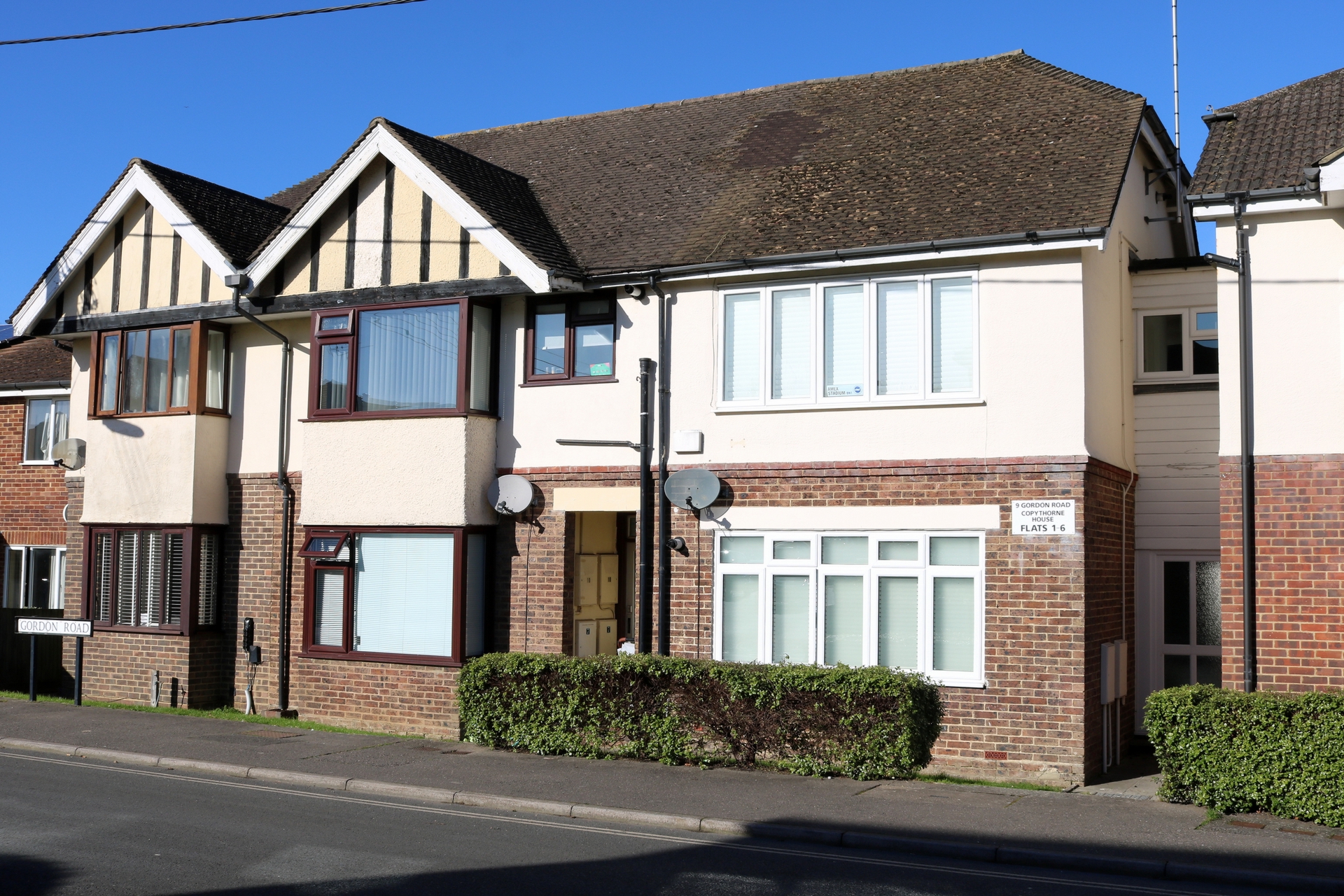 Property For Sale Gordon Road Haywards Heath RH16 1 Bedroom Flat property-for-sale-gordon-road-haywards-heath-rh16-1-bedroom-flat