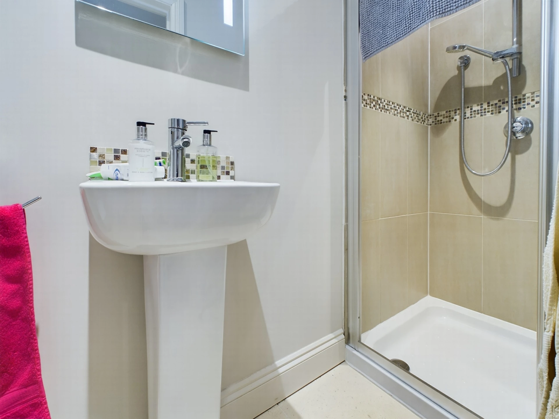 En Suite Shower