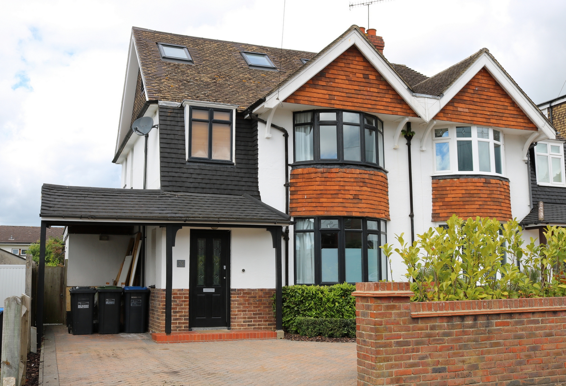 Property For Sale Haywards Road, Haywards Heath, RH16 5 Bedroom House