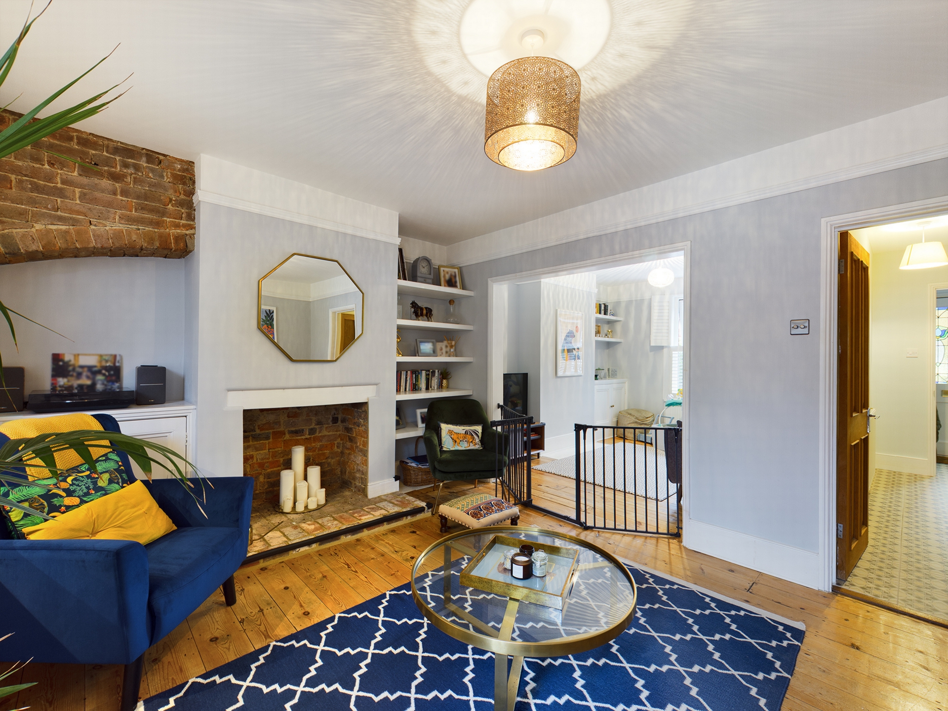 Property For Sale Kents Road, Haywards Heath, RH16 3 Bedroom House