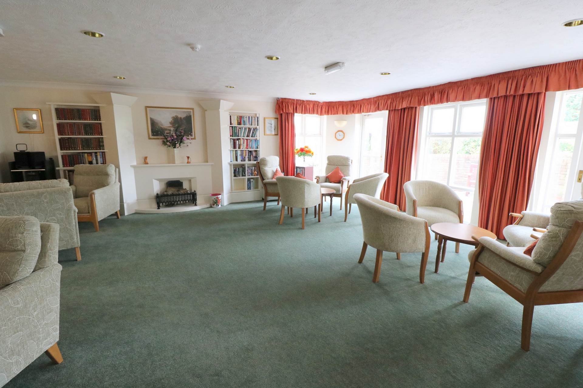 Property For Sale Church Road, Haywards Heath, RH16 2 Bedroom