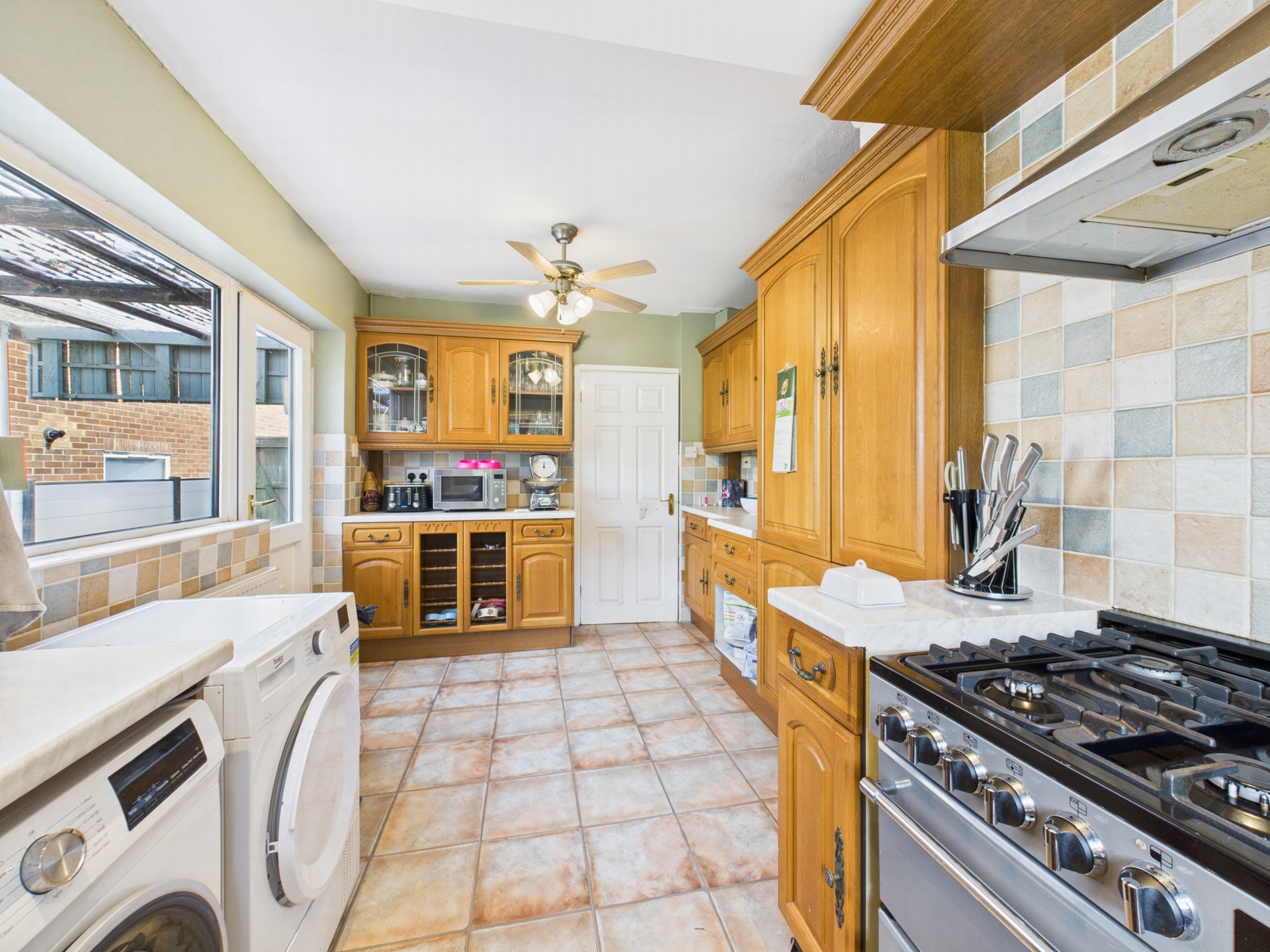 Kitchen 2