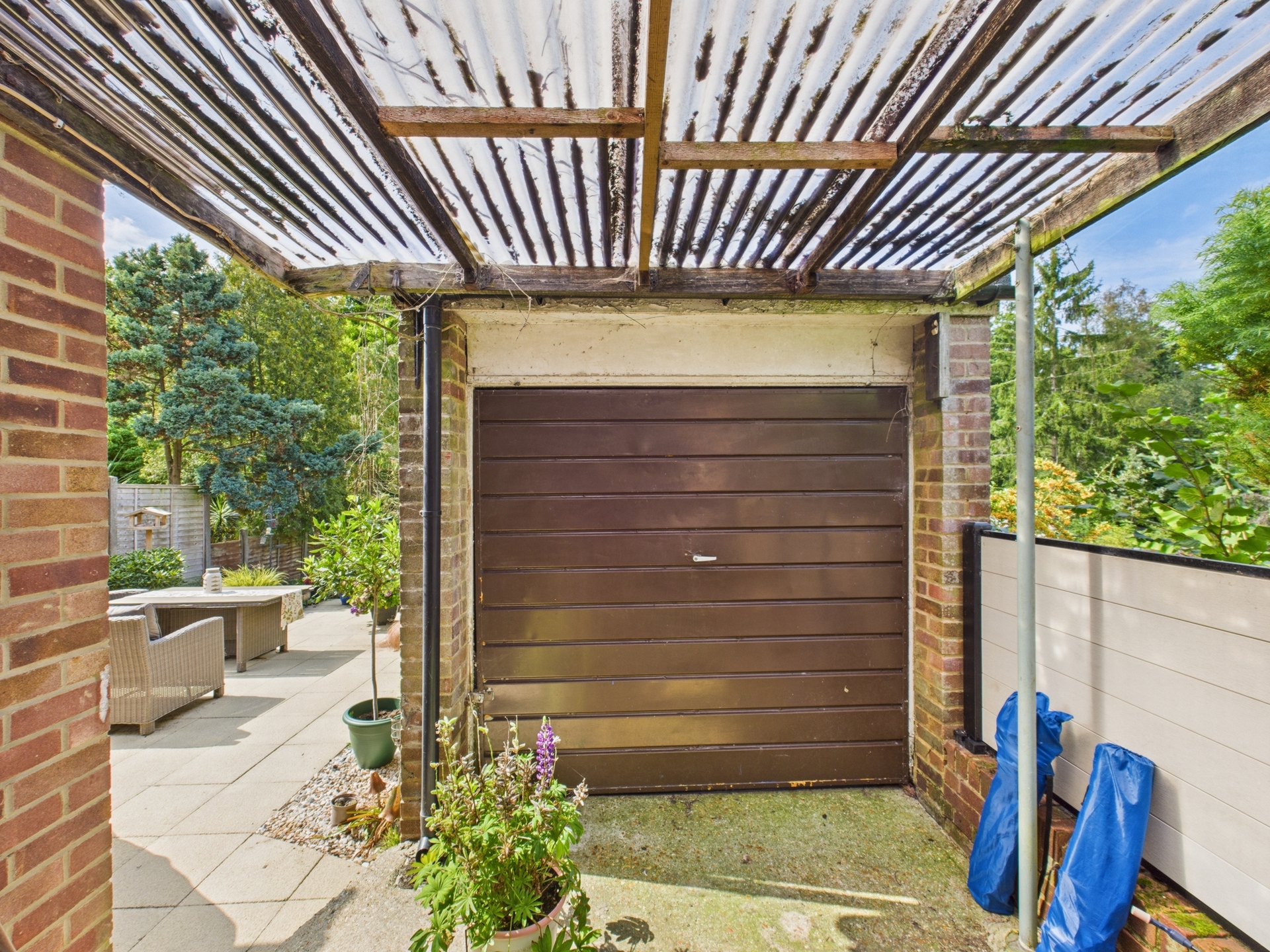 garage