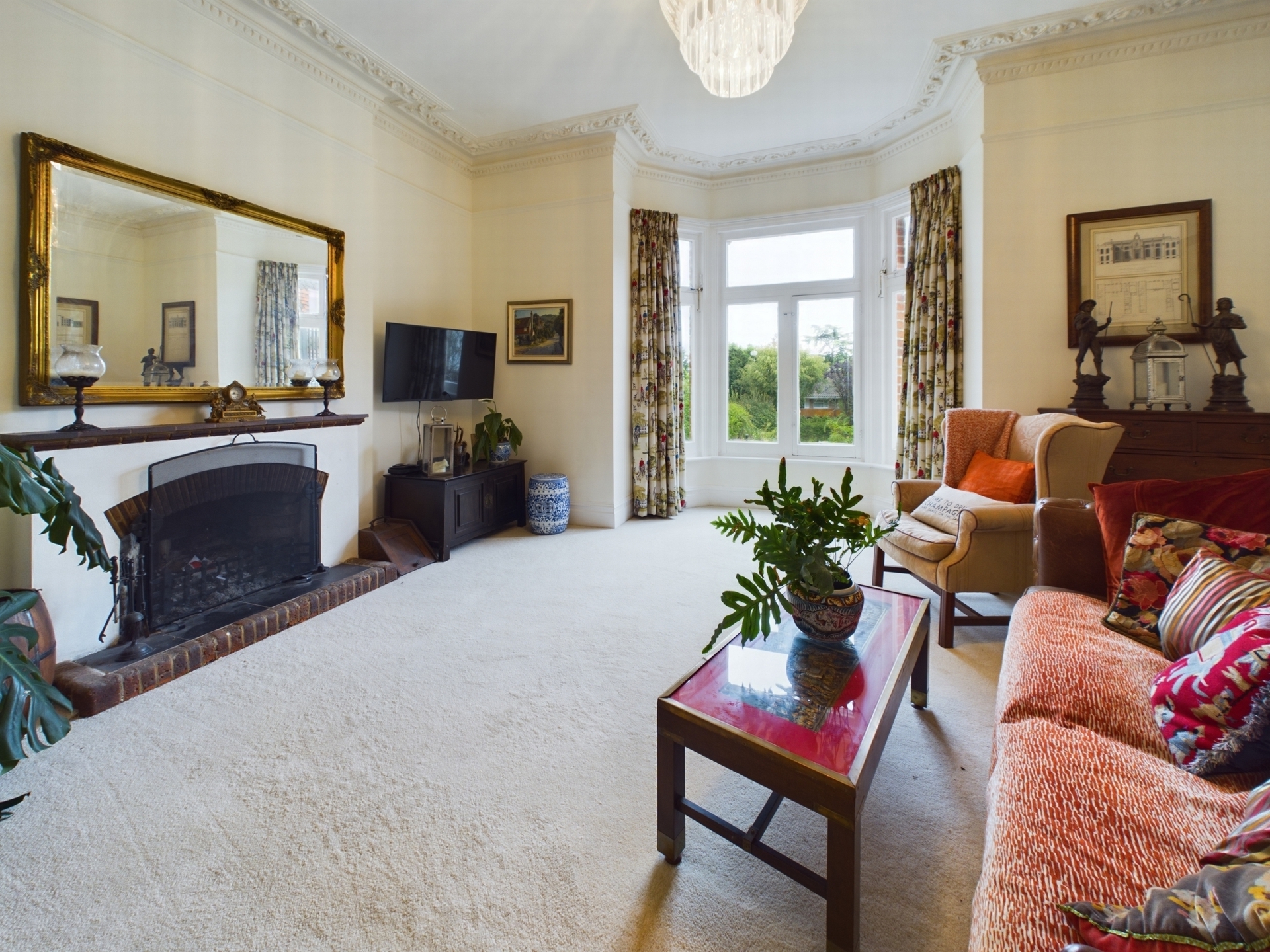 Property For Sale Off Muster Green, Haywards Heath, RH16 9 Bedroom