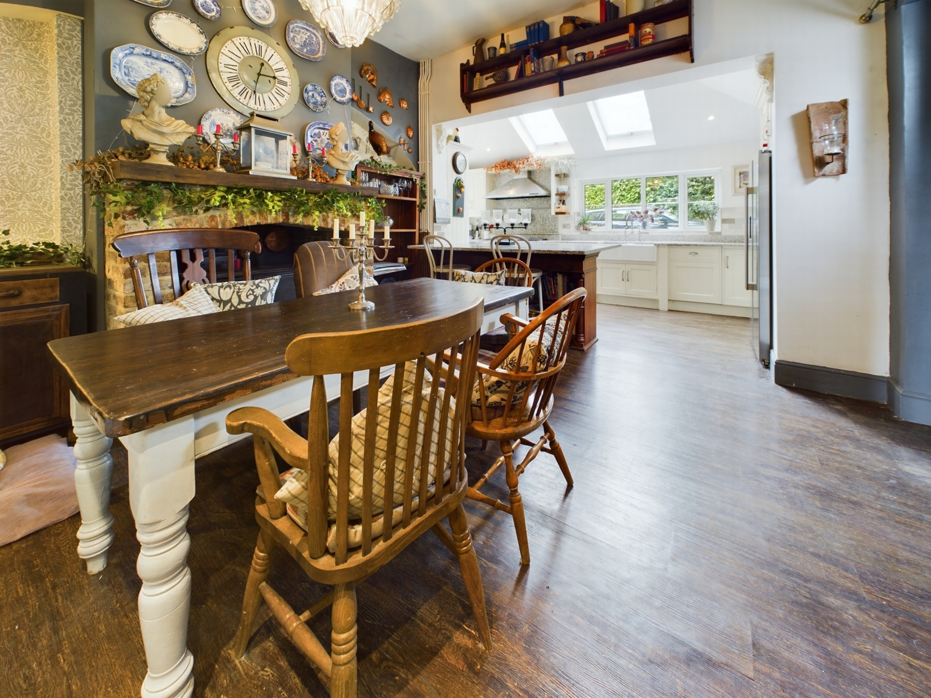 Property For Sale Off Muster Green, Haywards Heath, RH16 9 Bedroom