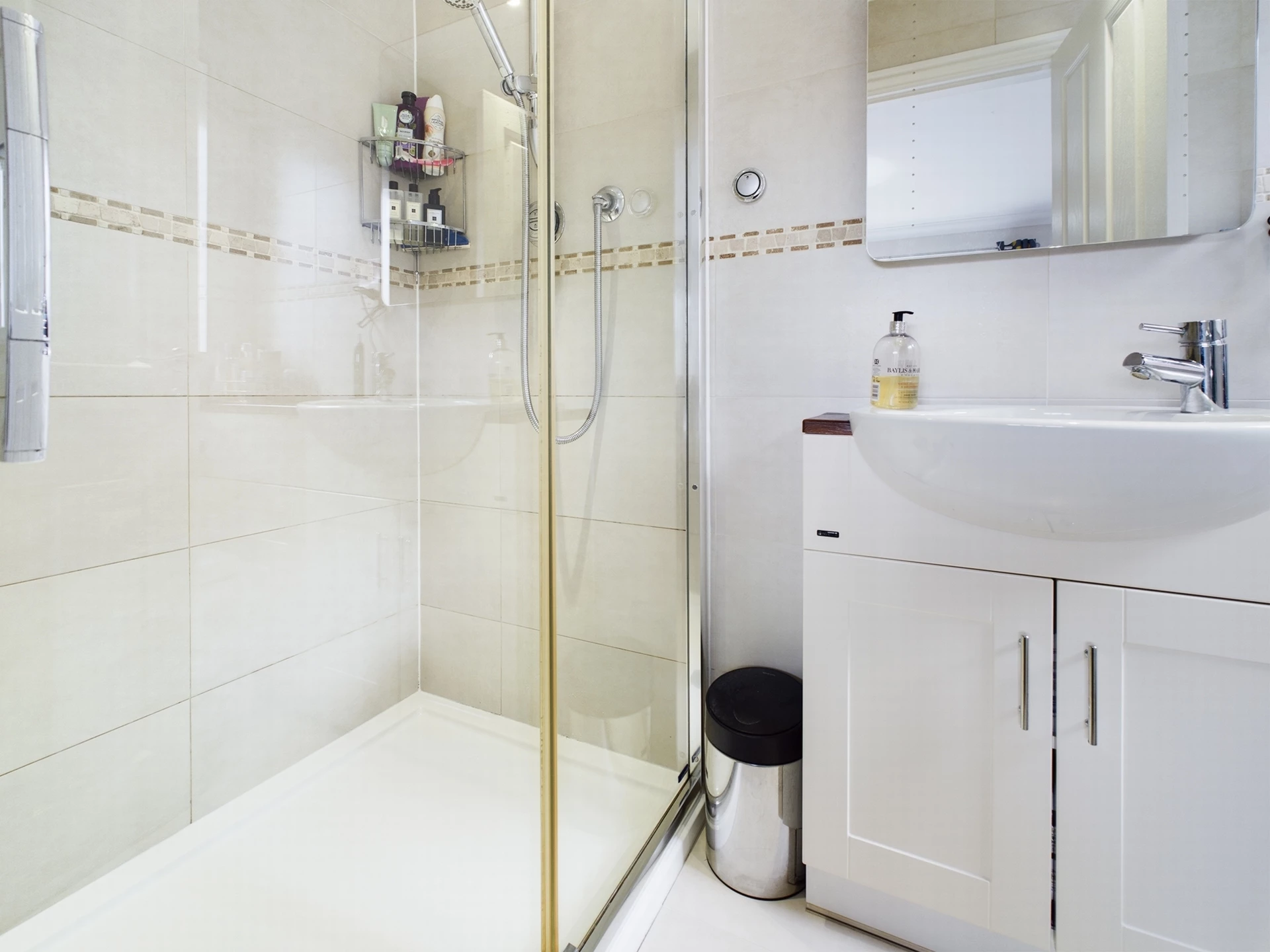 En Suite Shower