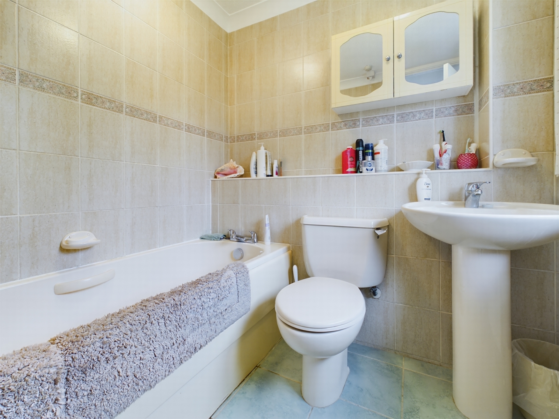 En Suite Bathroom