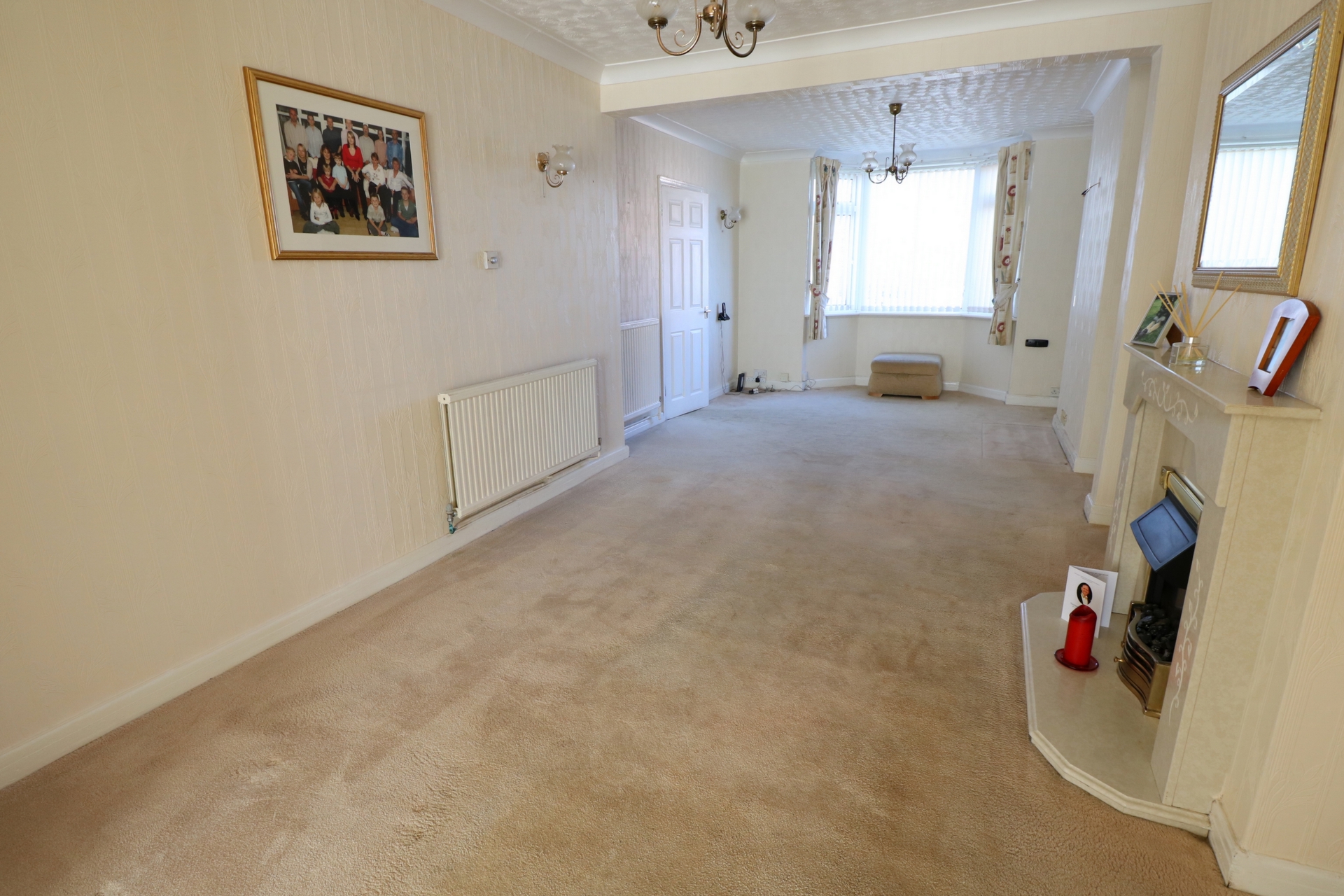 Property For Sale Western Road, Haywards Heath, RH16 3 Bedroom House