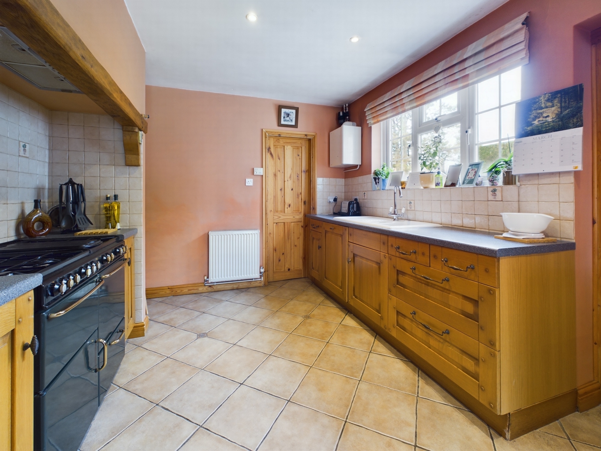 Property For Sale Fairfield Way, Haywards Heath, RH16 3 Bedroom House