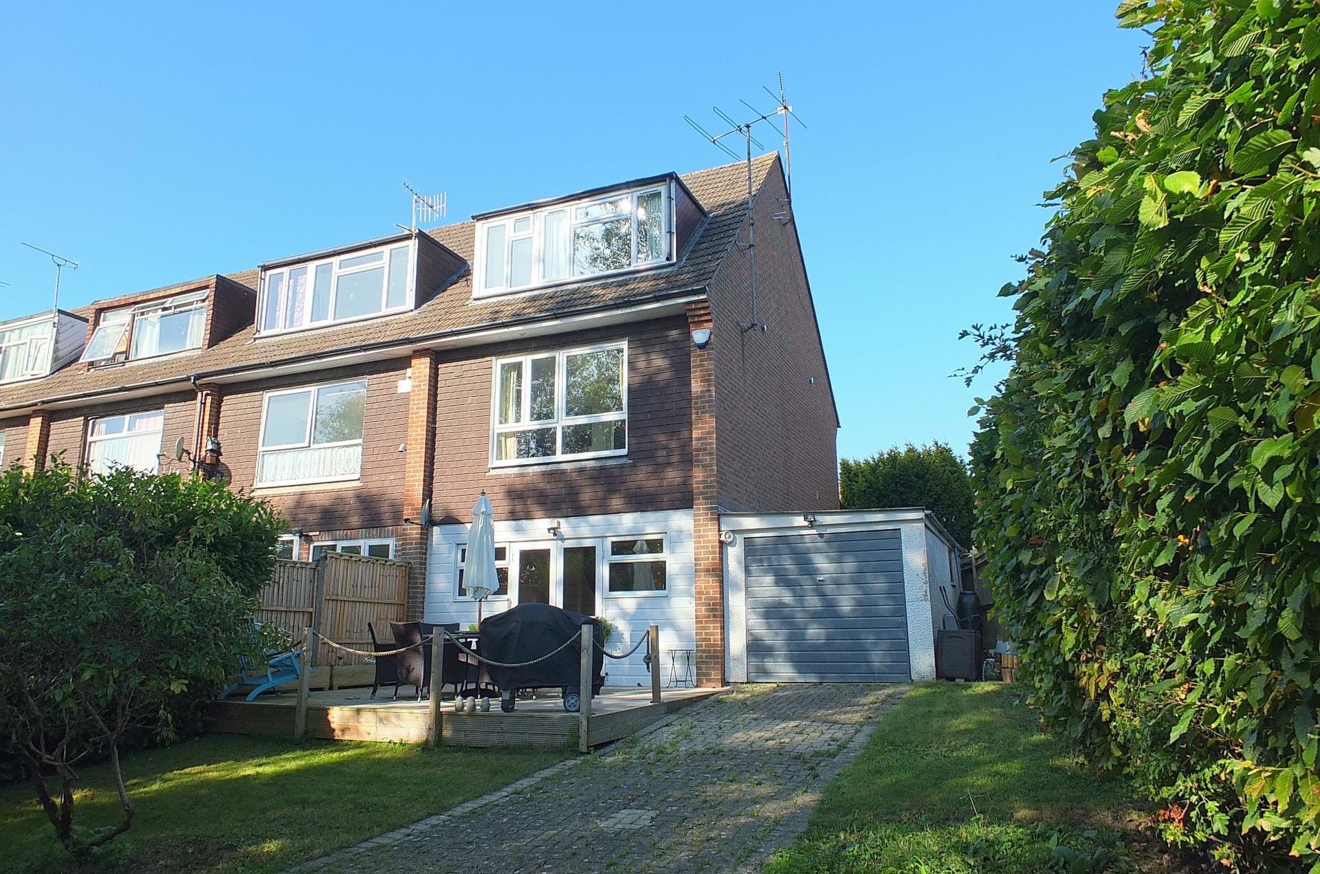 Property For Sale Turners Mill Road, Haywards Heath, RH16 3 Bedroom
