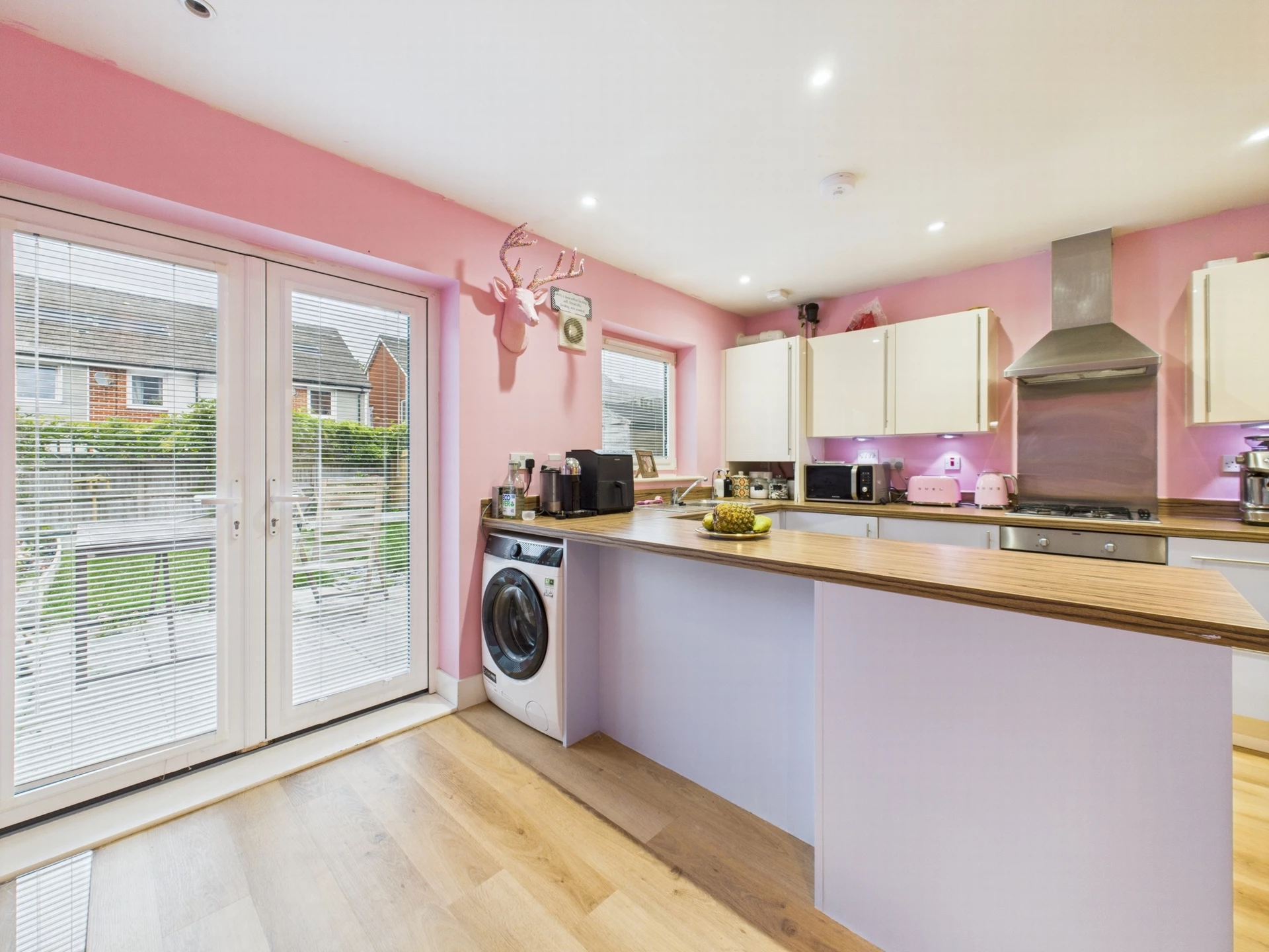 Kitchen & Dining Room