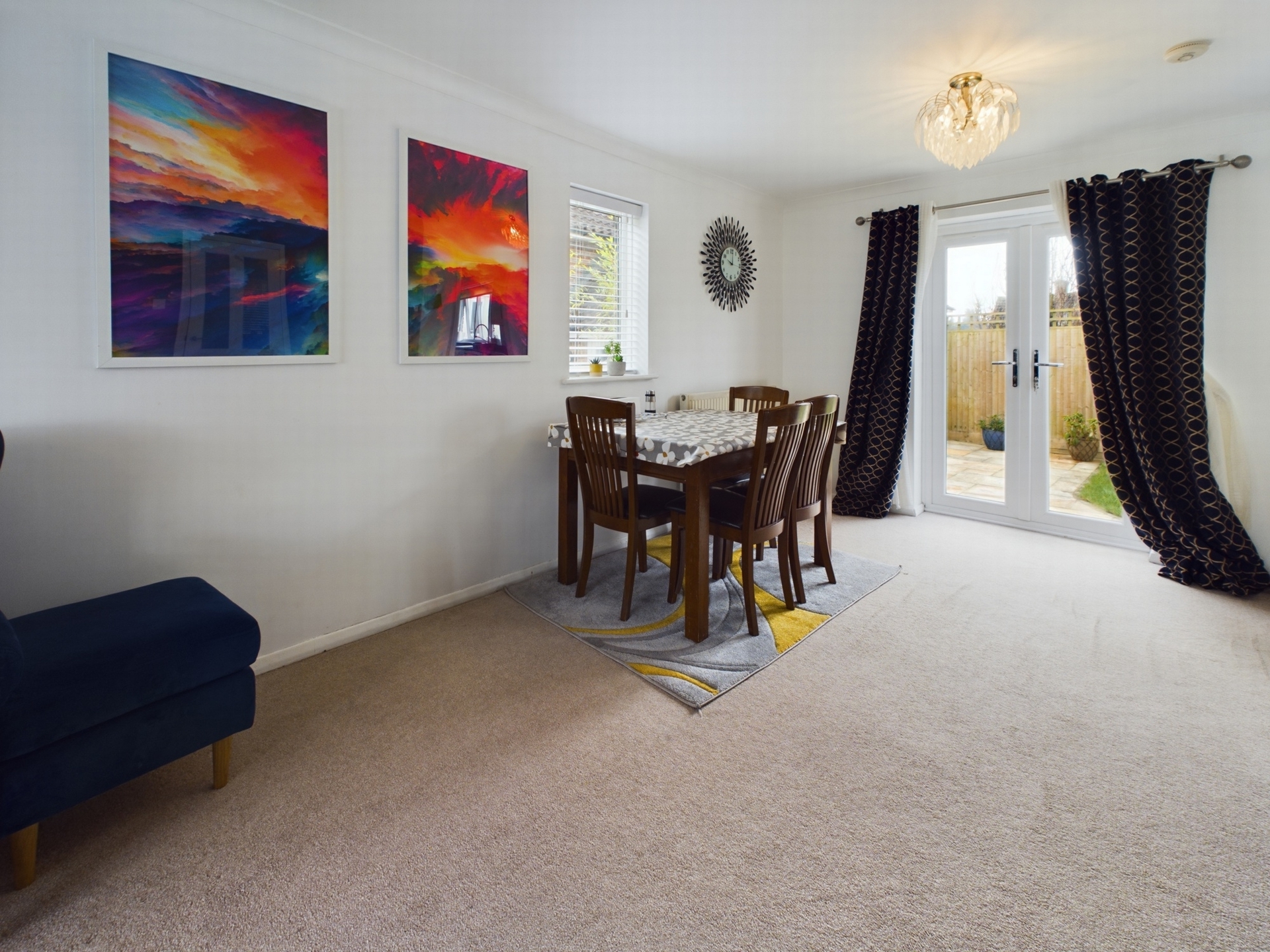Property For Sale Turners Mill Road, Haywards Heath, RH16 3 Bedroom