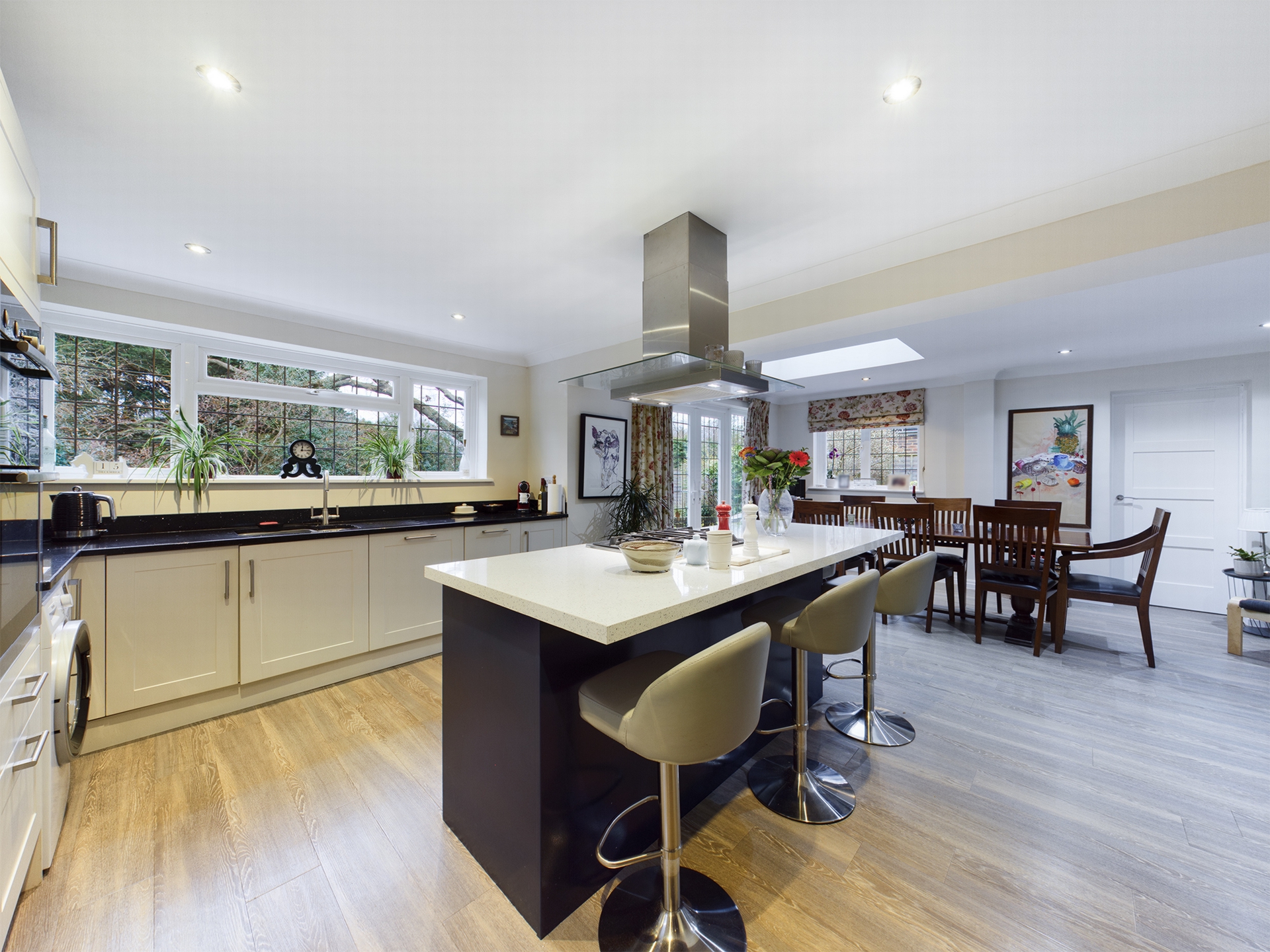 Property For Sale Gatesmead, Haywards Heath, RH16 4 Bedroom House