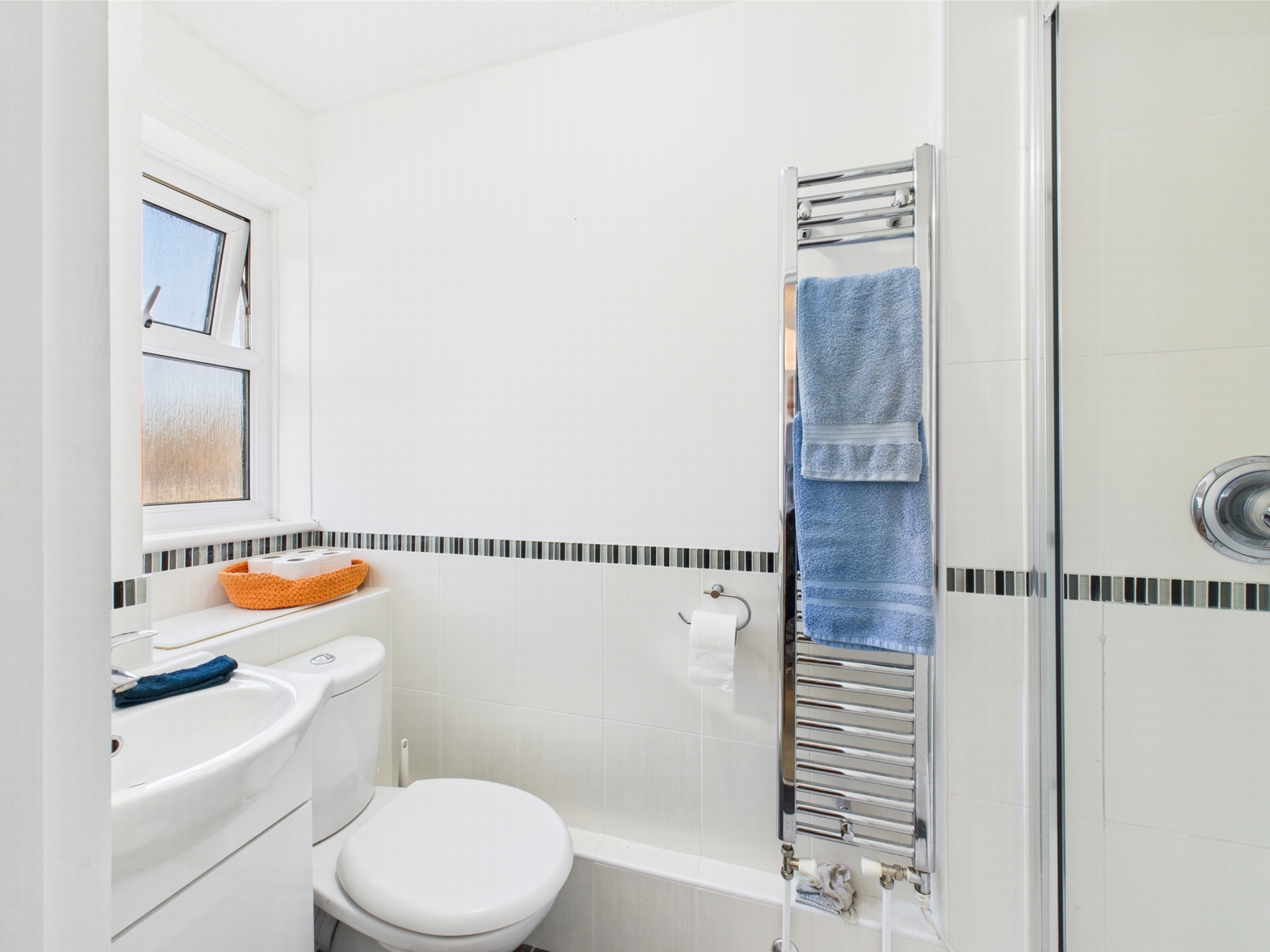 En Suite Shower Room