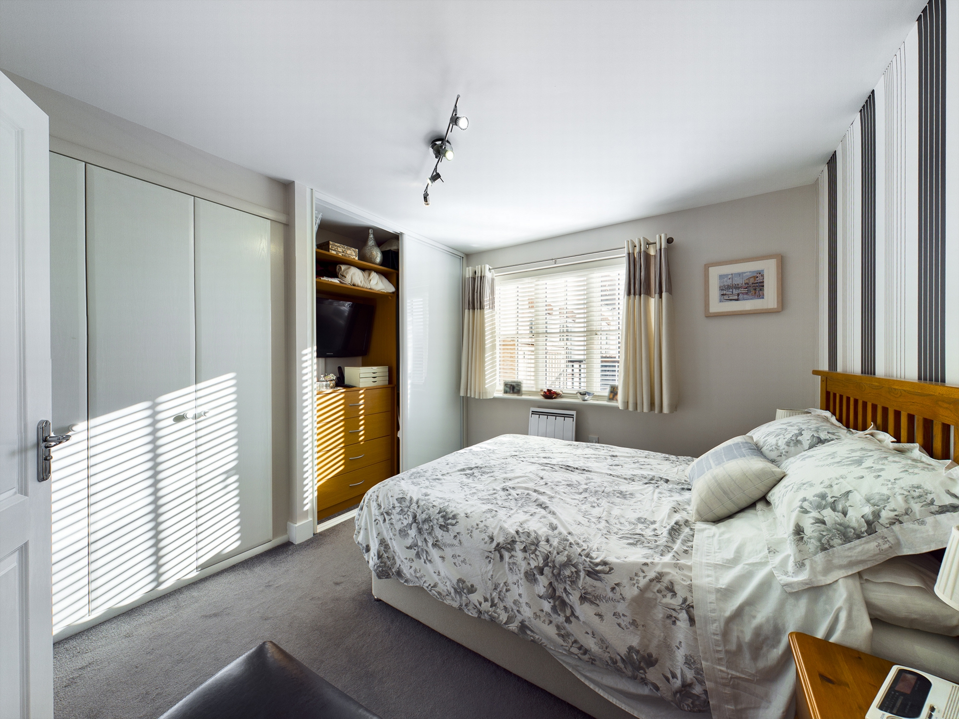 Property For Sale Updown Hill, Bolnore Village, Haywards Heath, RH16