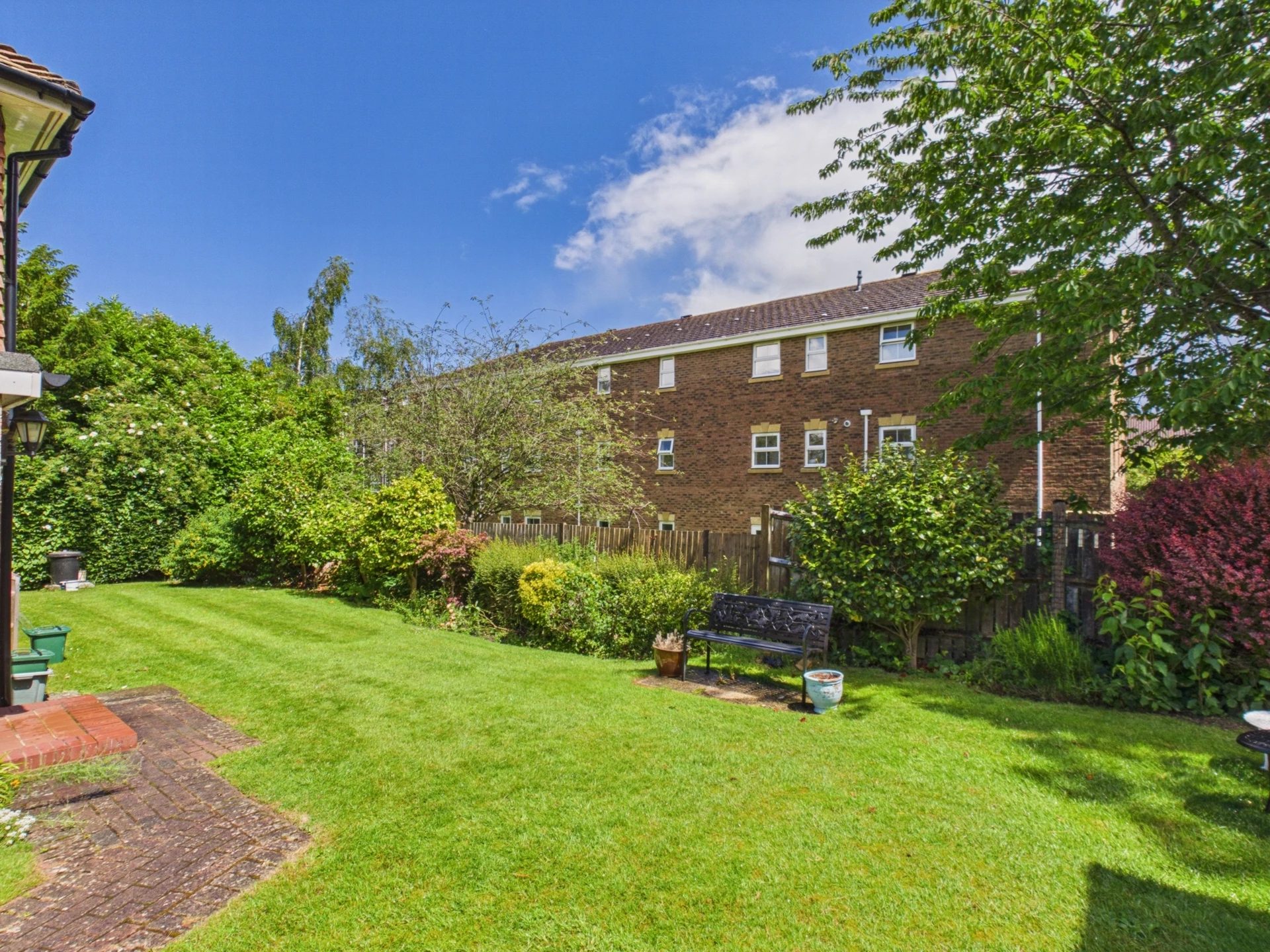 gardens 2