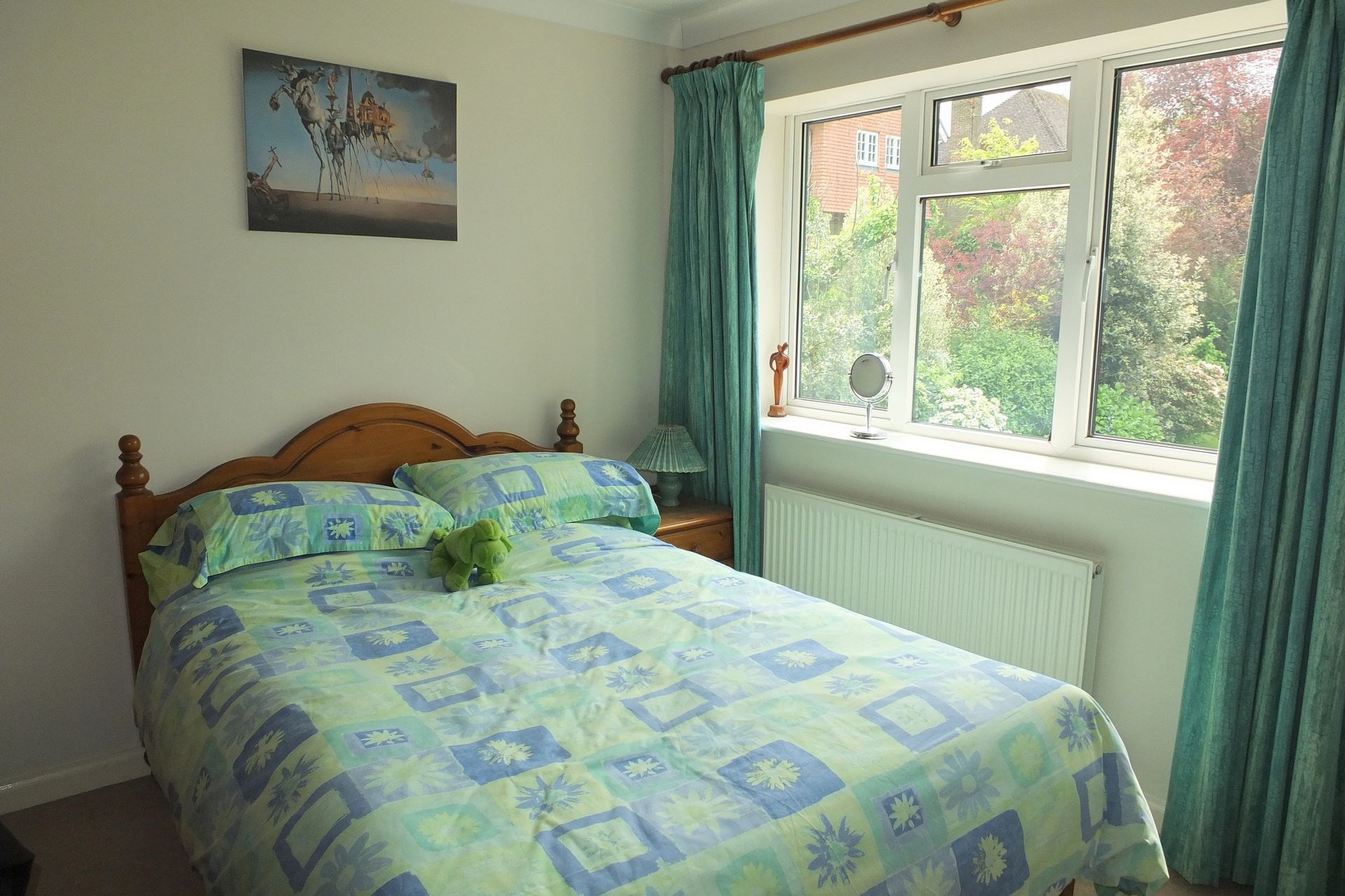 Property For Sale Lucastes Avenue, Haywards Heath, RH16 4 Bedroom