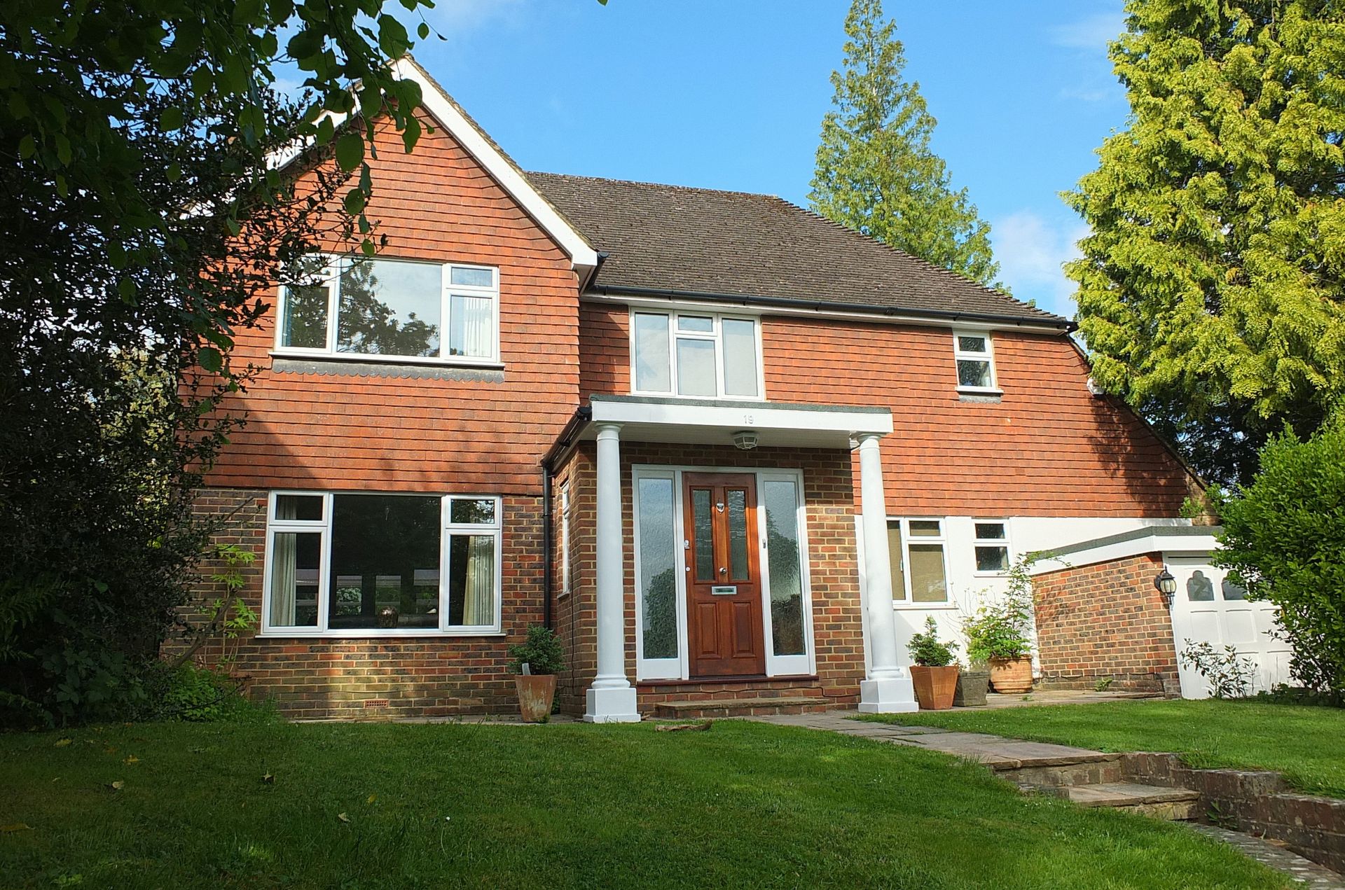 Property For Sale Lucastes Avenue, Haywards Heath, RH16 4 Bedroom