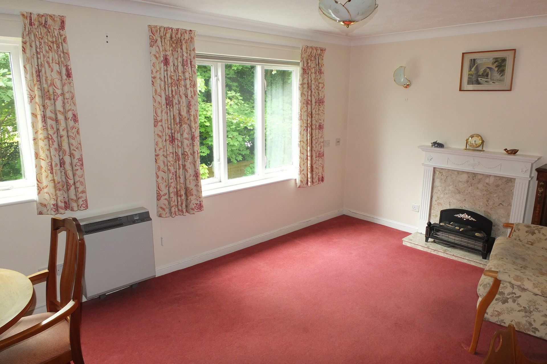 Property For Sale Church Road, Haywards Heath, RH16 2 Bedroom