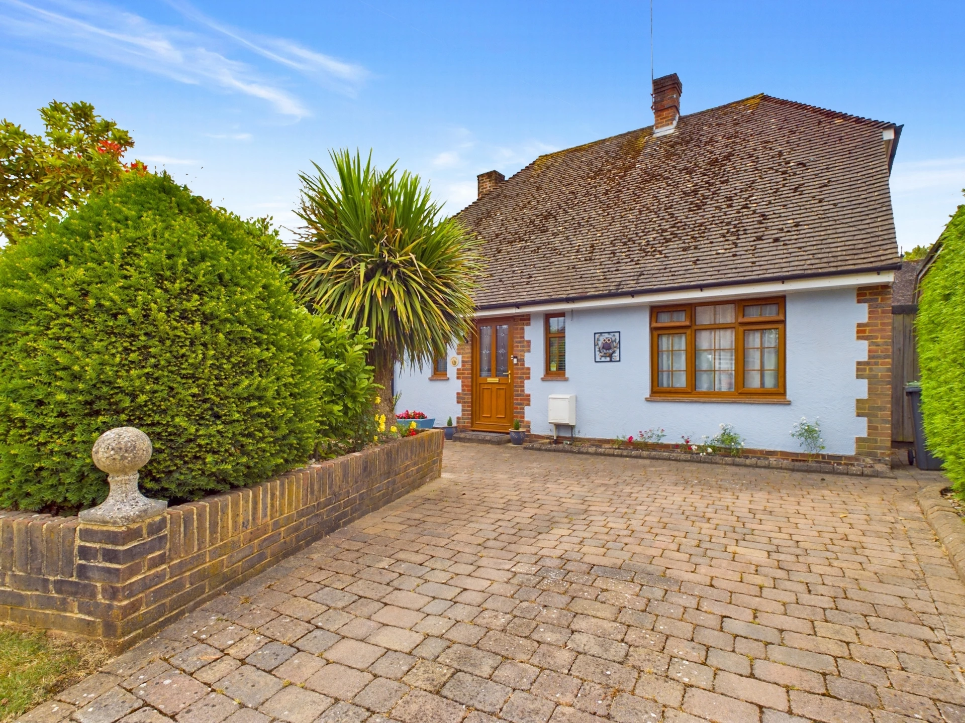 Property photo: Chestnuts Close, Lindfield