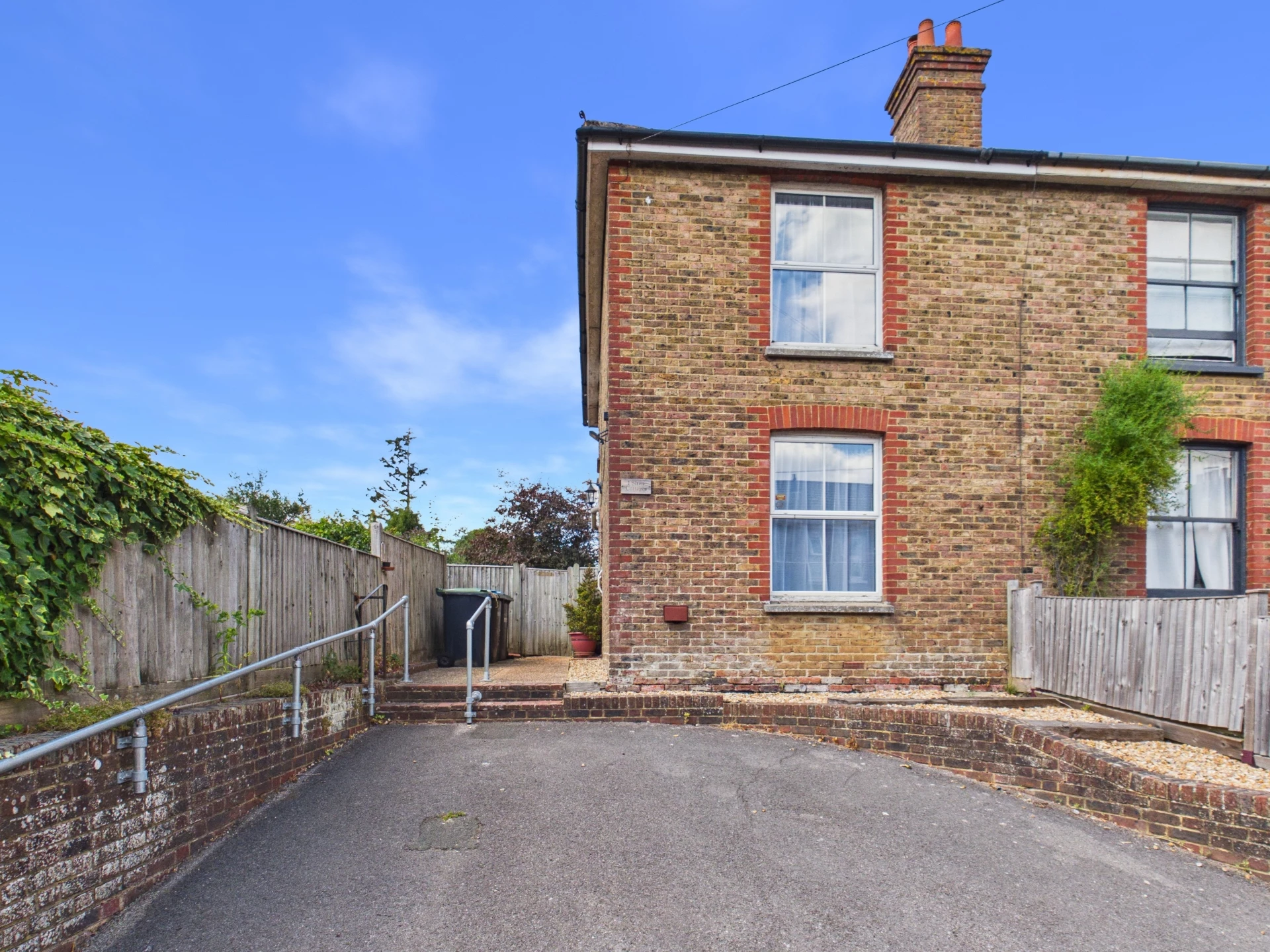Property photo: Horsgate Lane, Cuckfield
