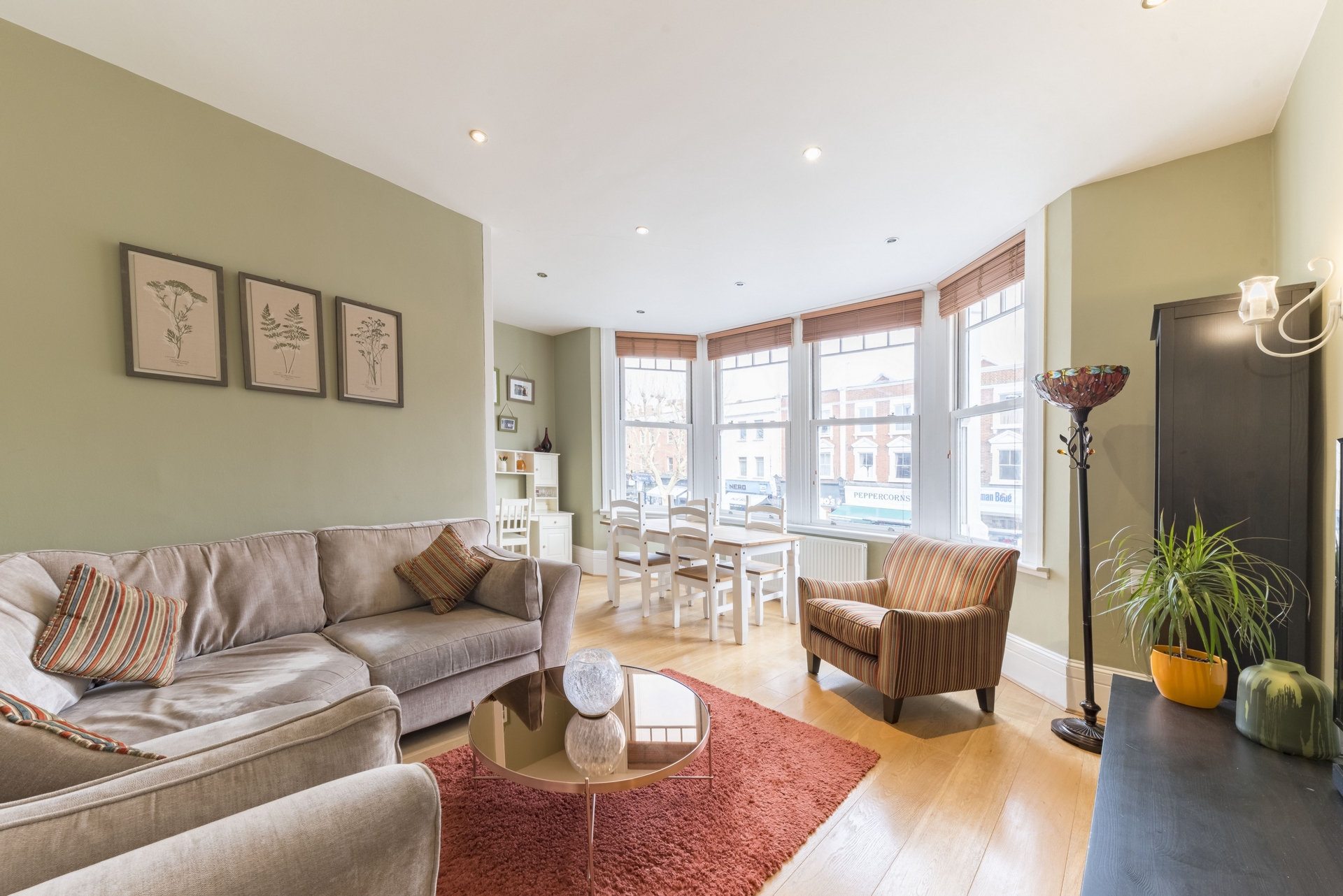 Similar Property: Apartment in West Hampstead