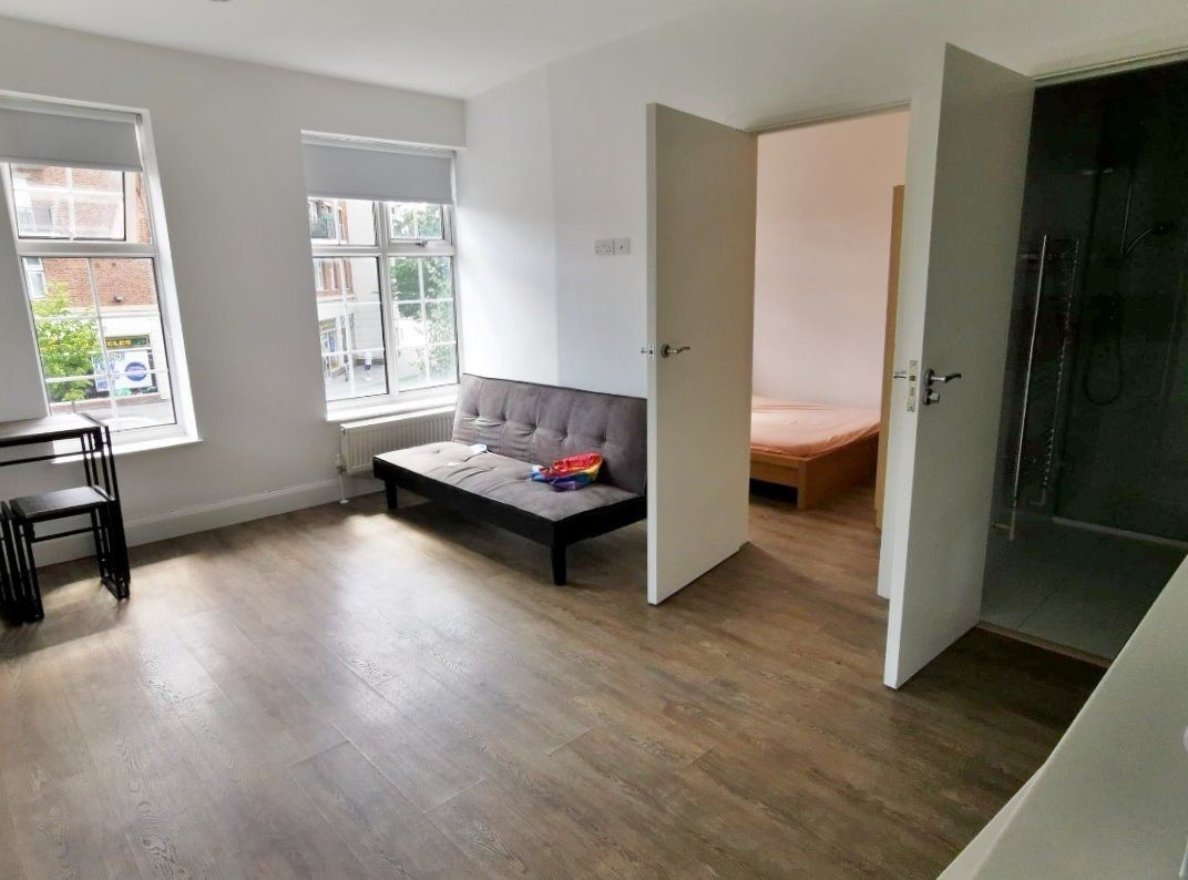 Greyhound Hill Hendon London NW4