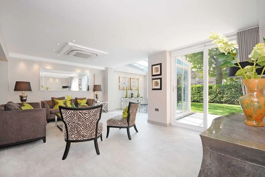 St Johns Wood Park Swiss Cottage London NW8
